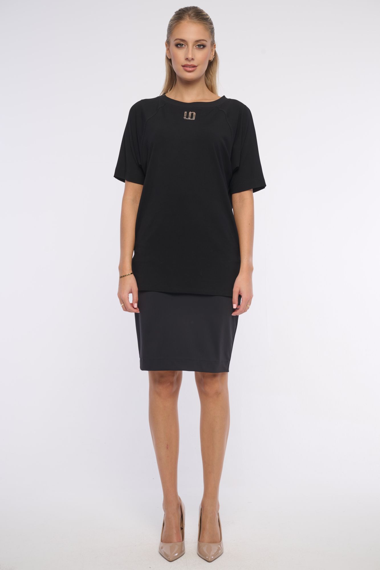 detail 261-786B volné triko