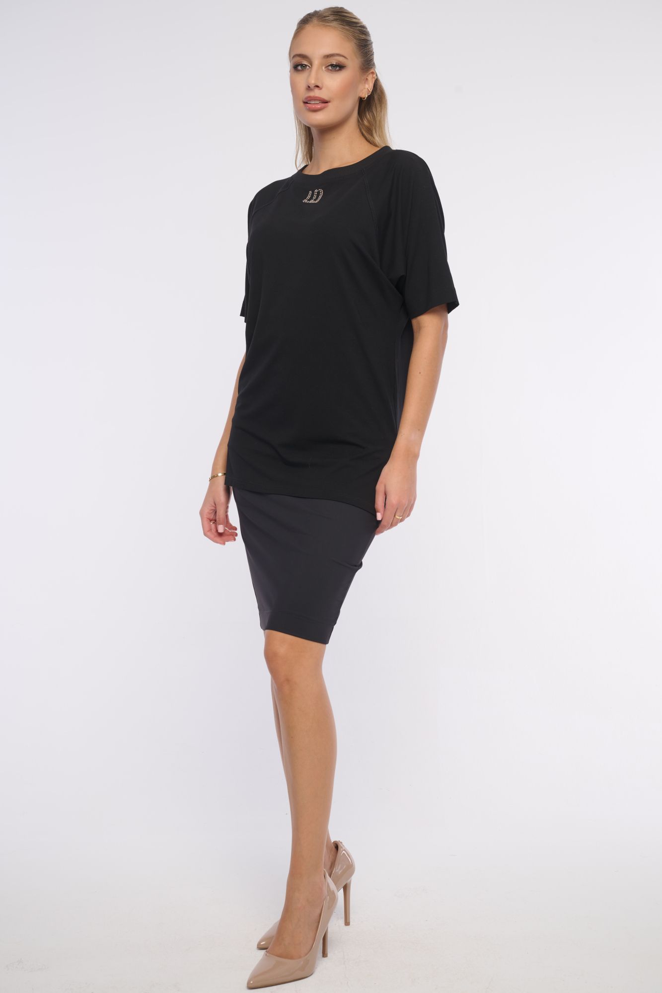 detail 261-786B volné triko