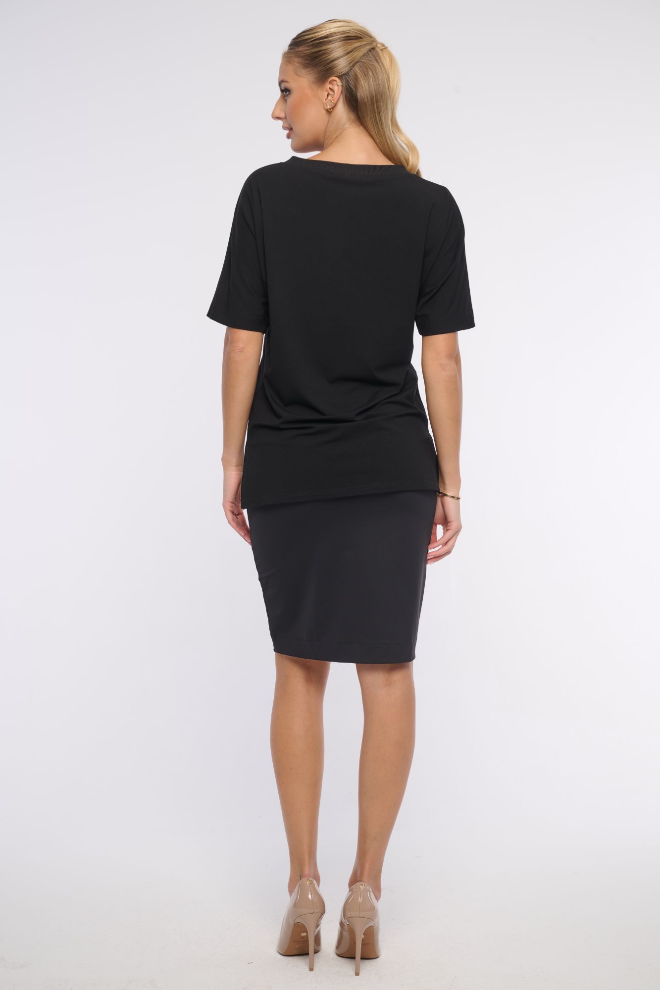 detail 261-786B volné triko