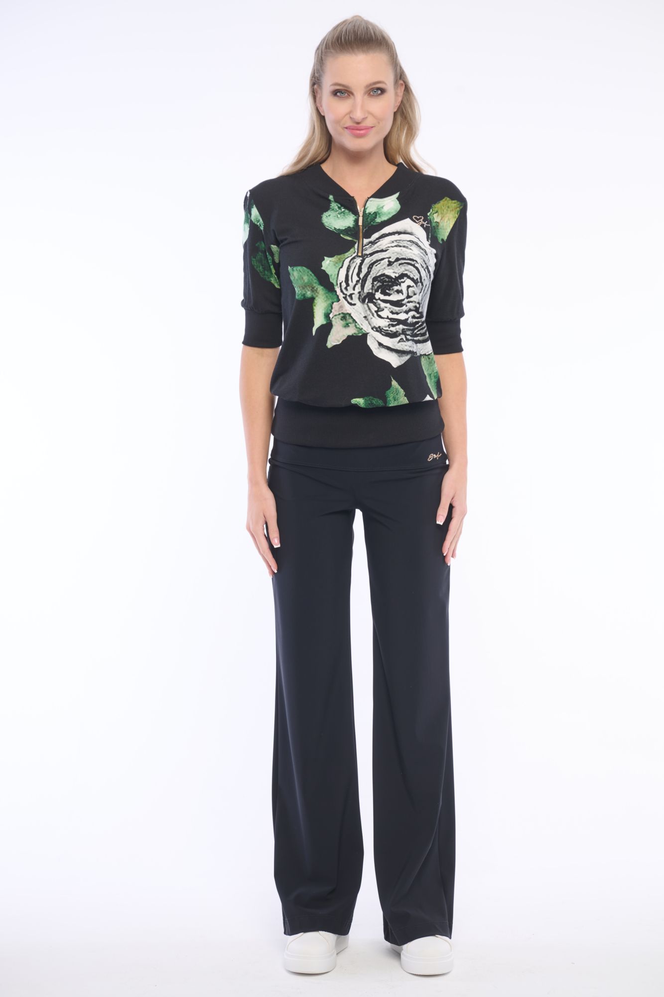 detail 262-789A triko s podkasem