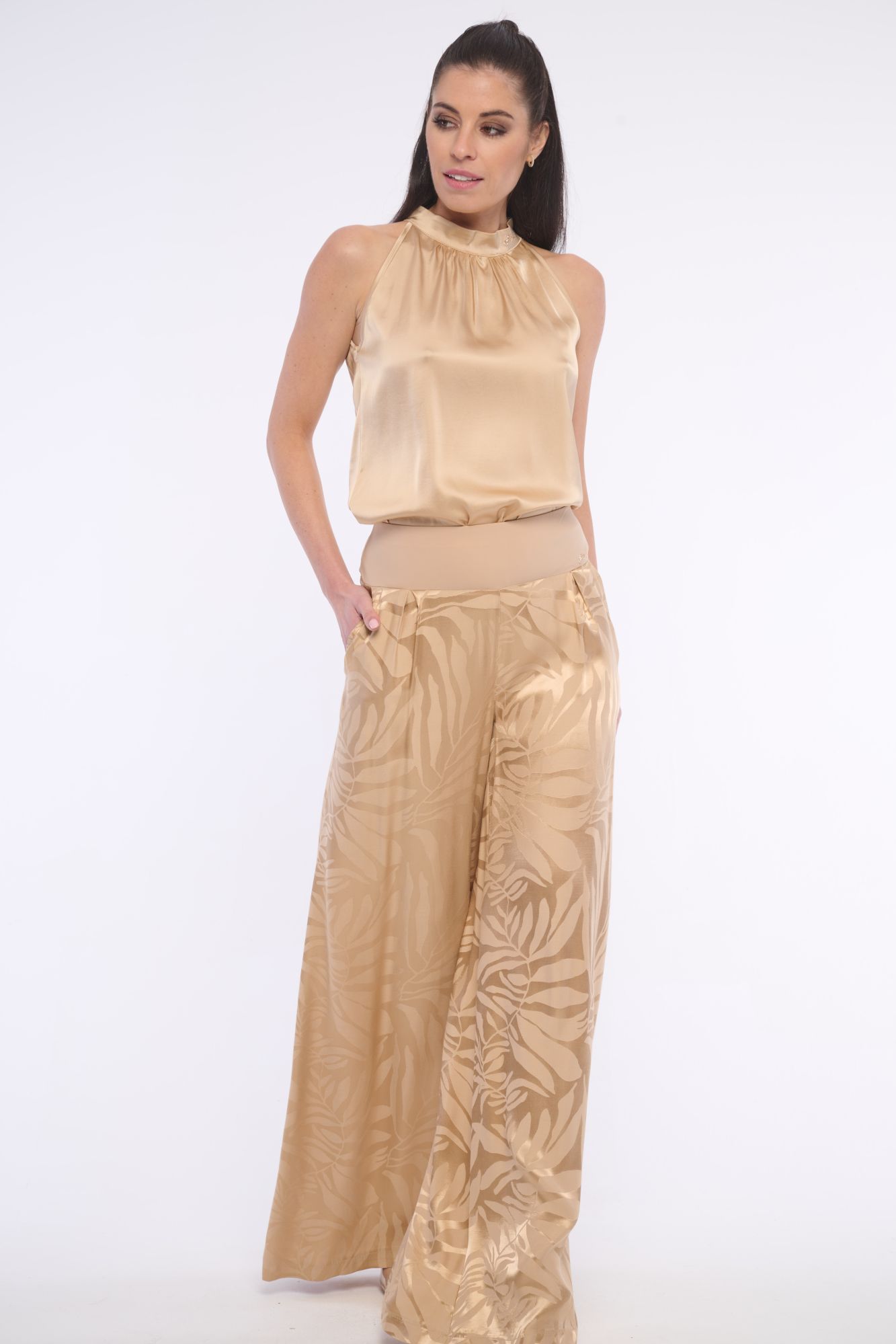 detail 262-790 halenka satén