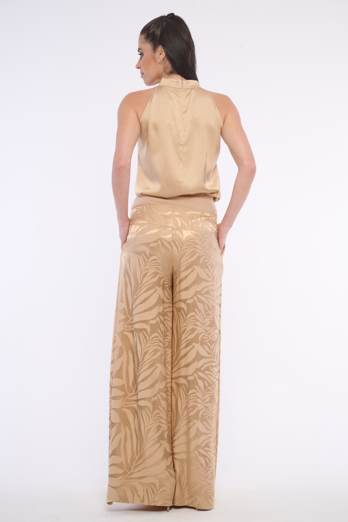 detail 262-790 halenka satén