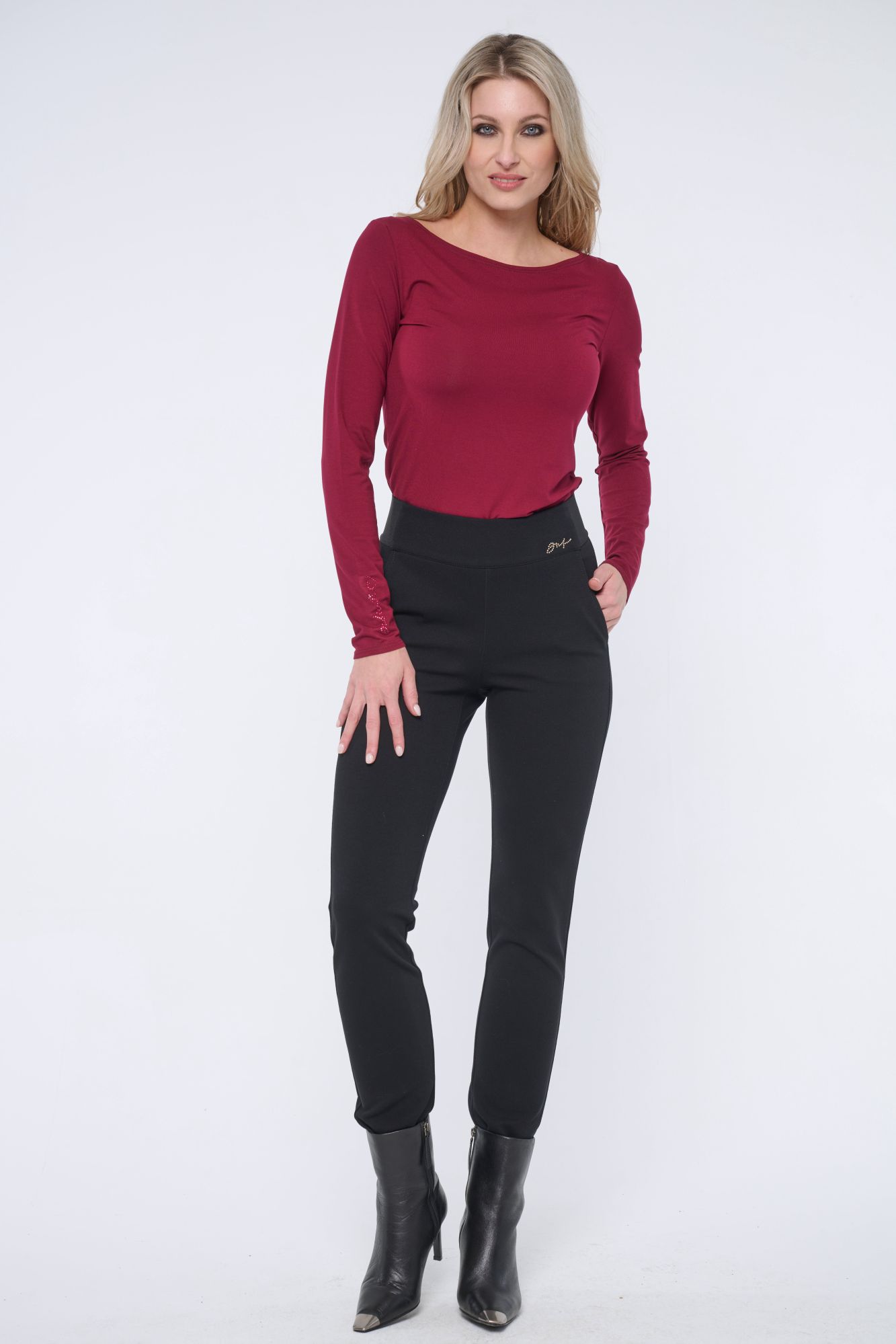 detail 264-830 triko basic