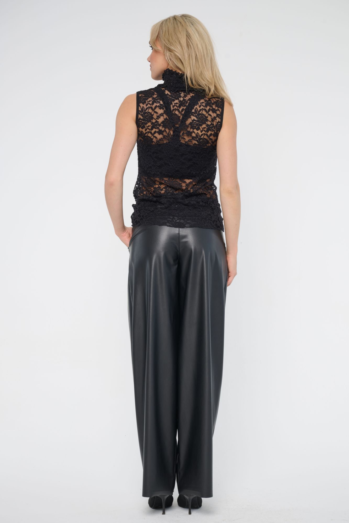 detail 265-819 krajkový top