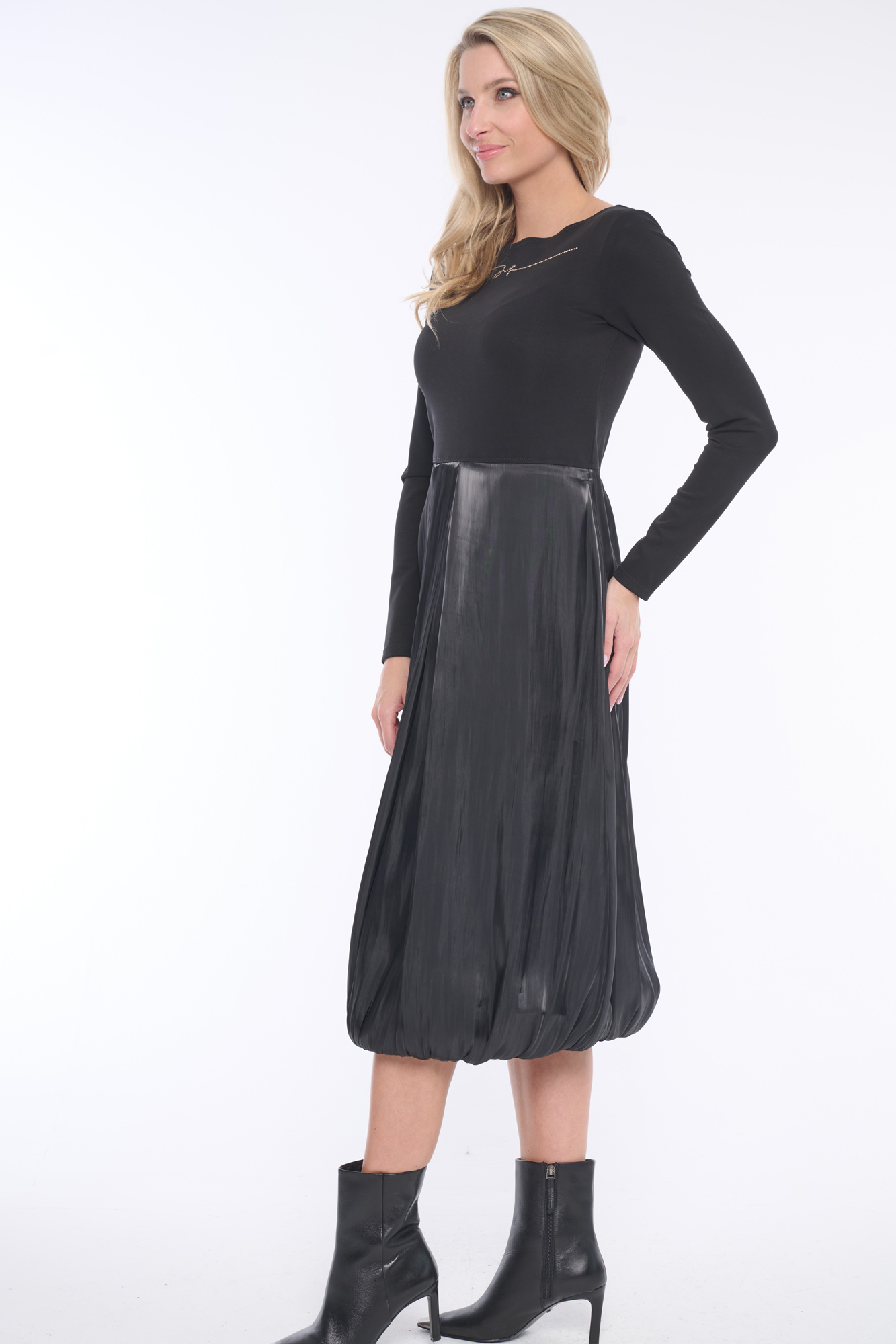 detail 355-581 šaty kombinované