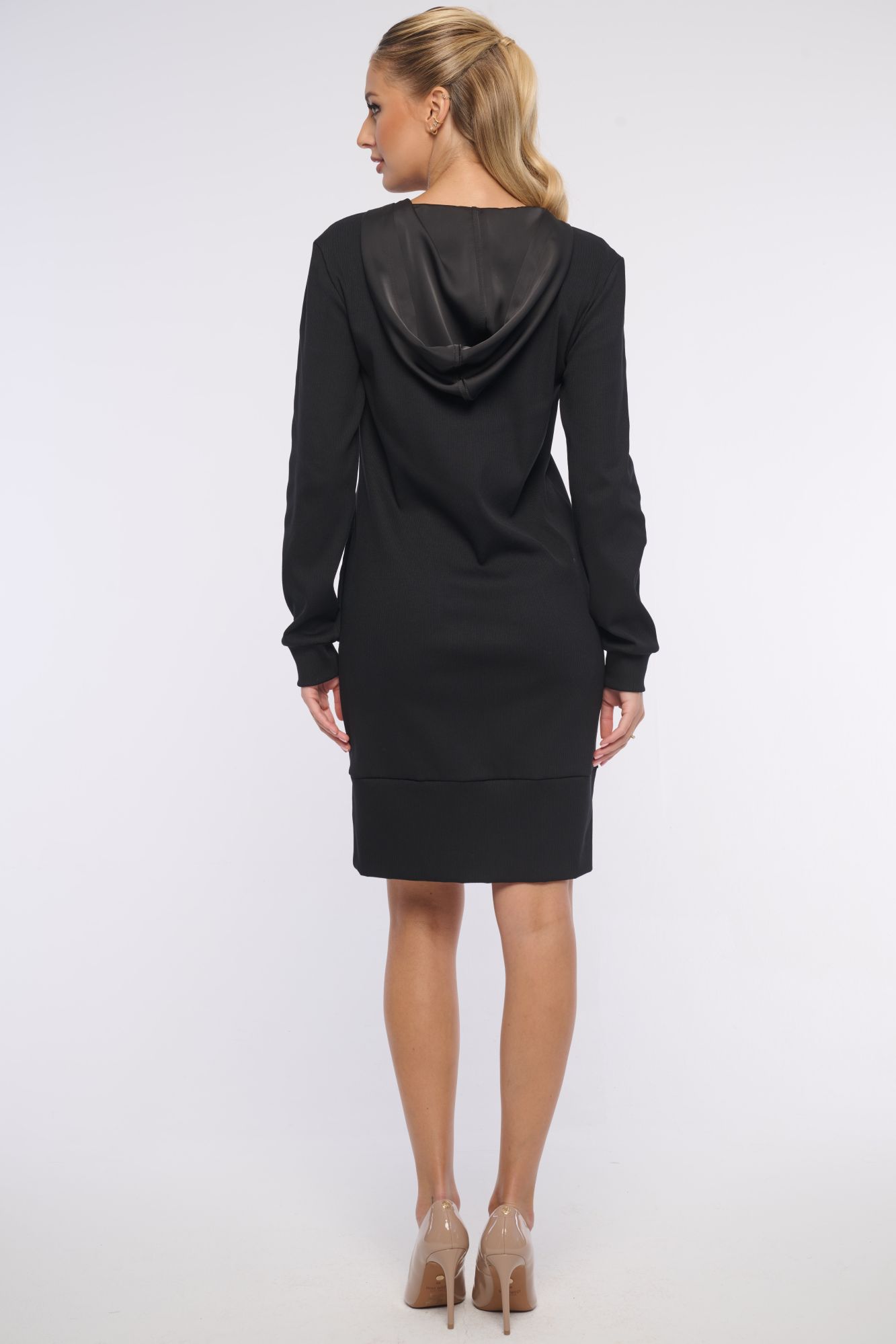 detail 361-589 žebrové mikinové šaty