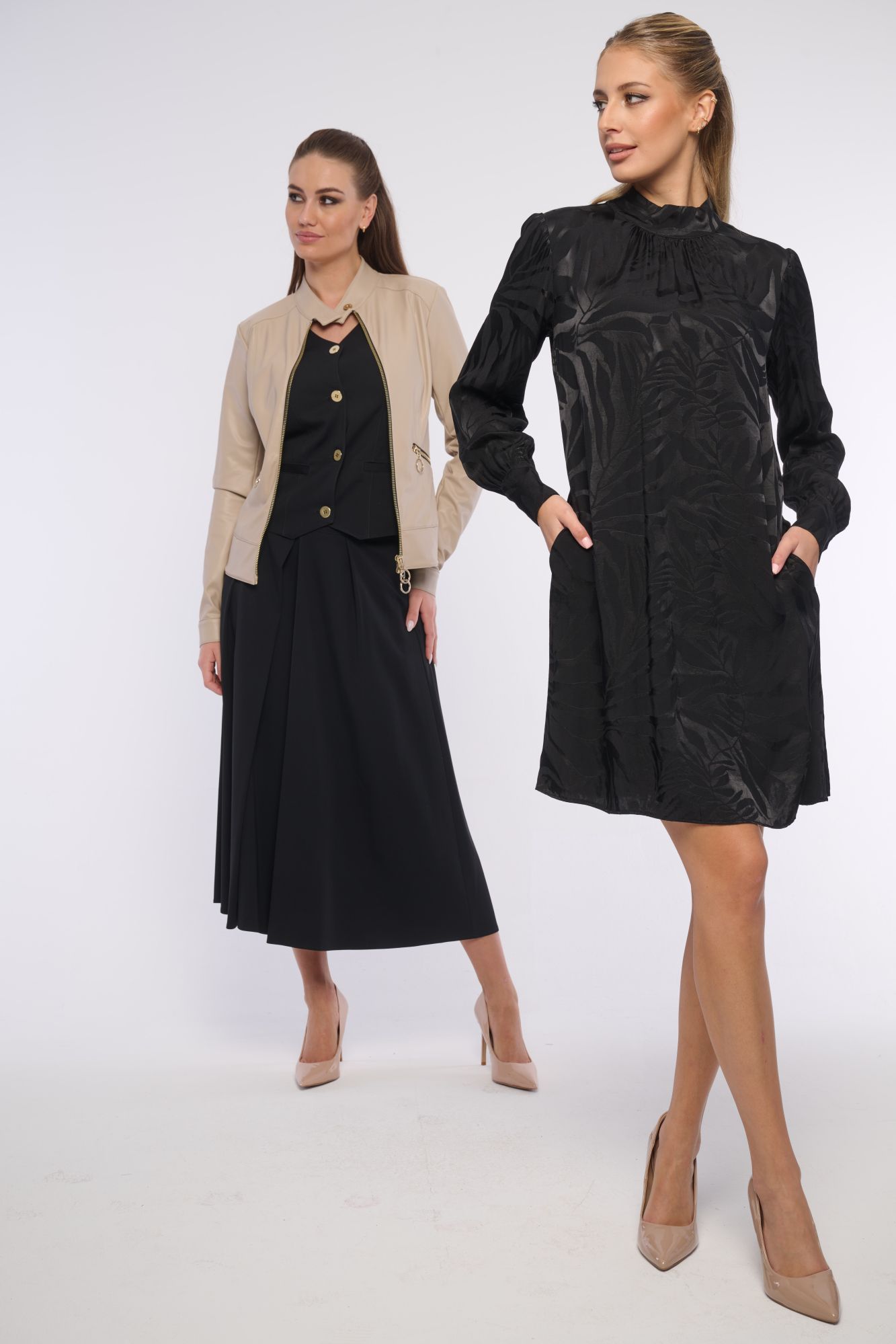 detail 361-596 šaty