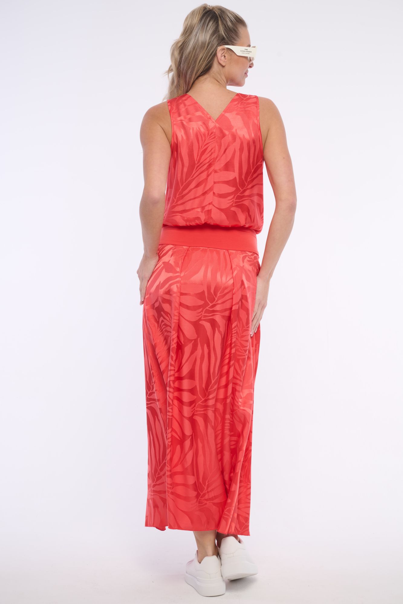 detail 362-601B dlouhé šaty s podkasem