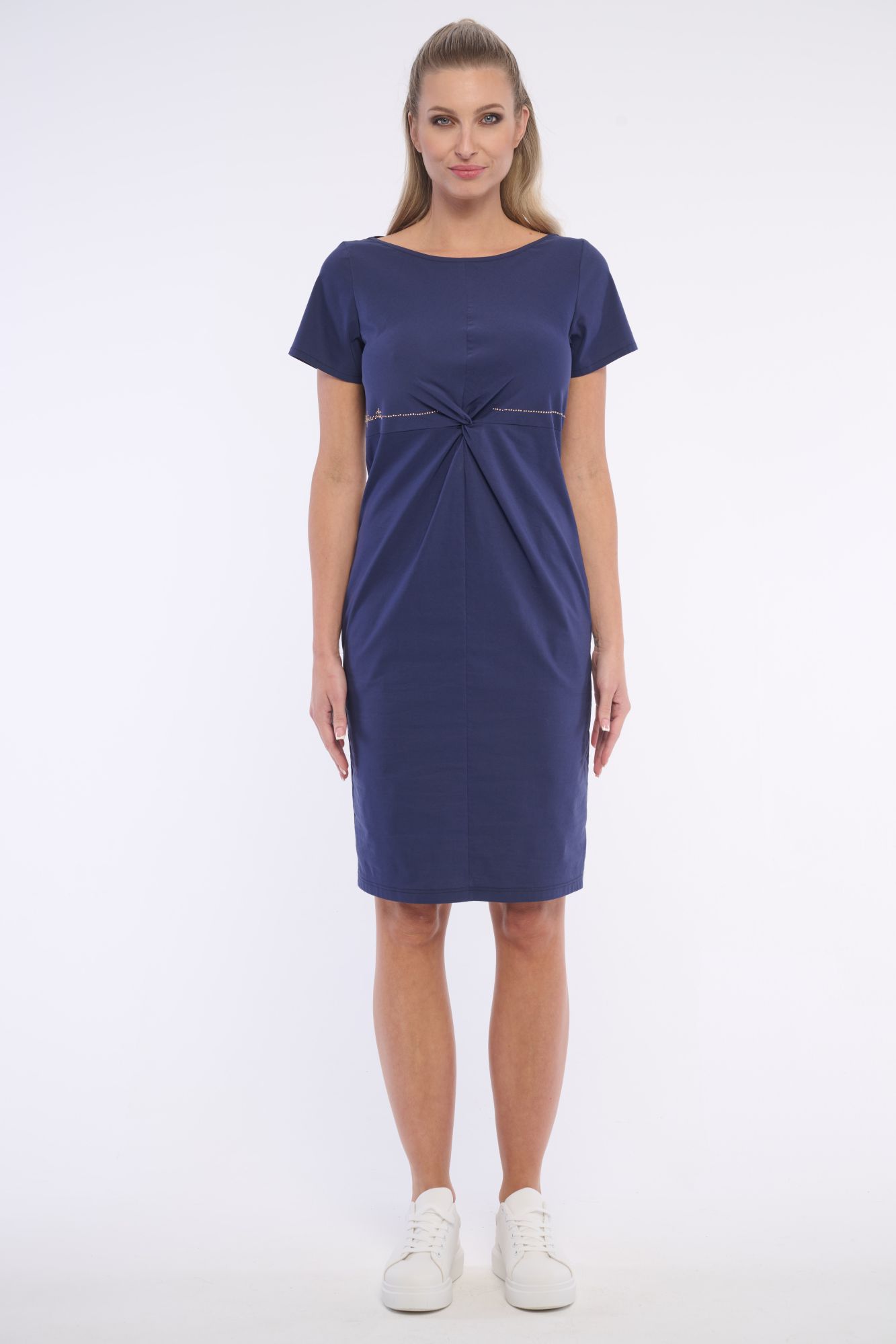 detail 362-607 šaty s uzlem