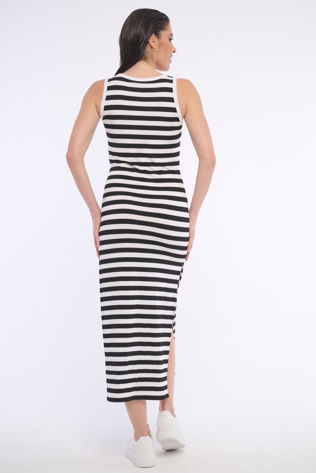 detail 362-611A šaty