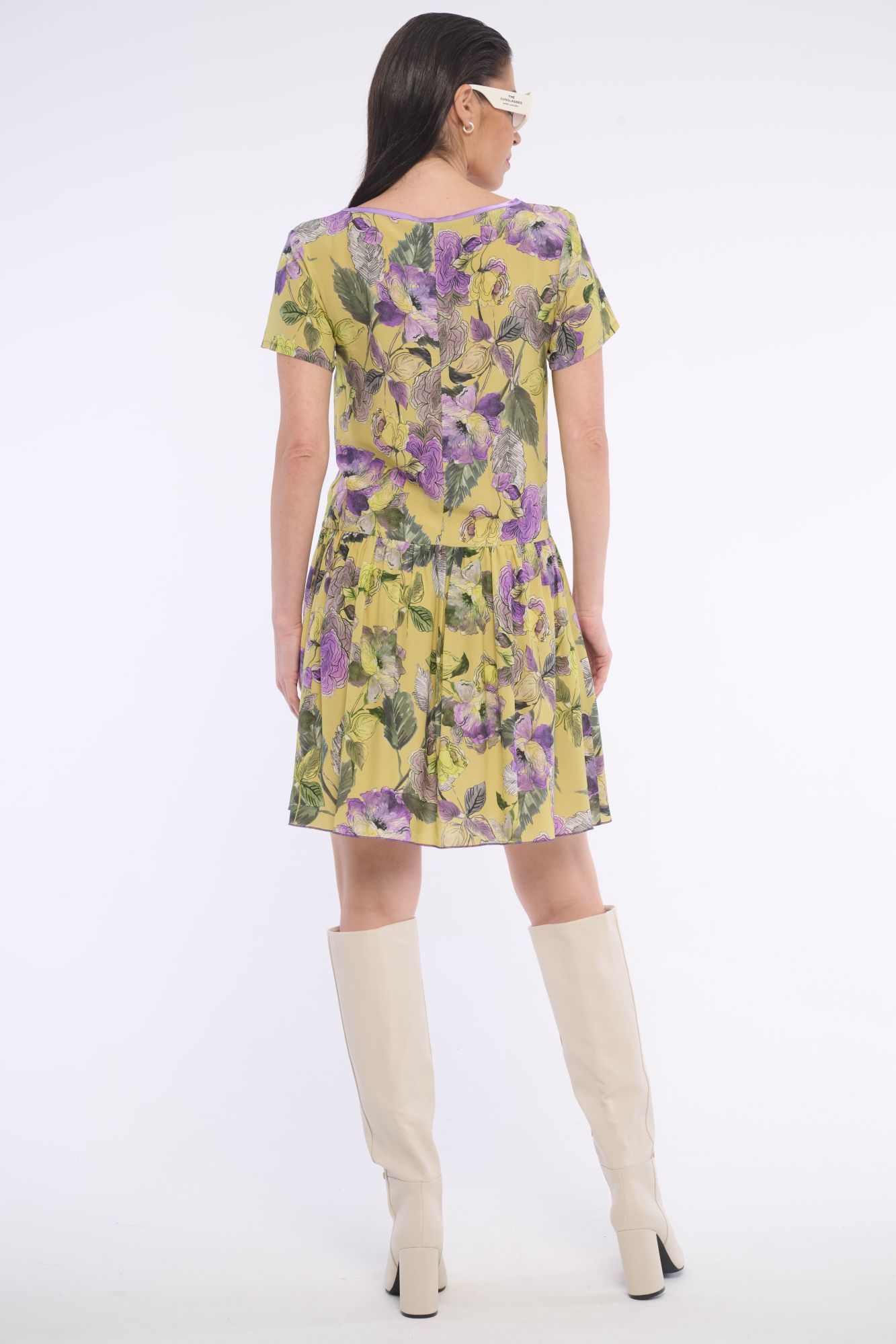 detail 362-614A šaty romantické