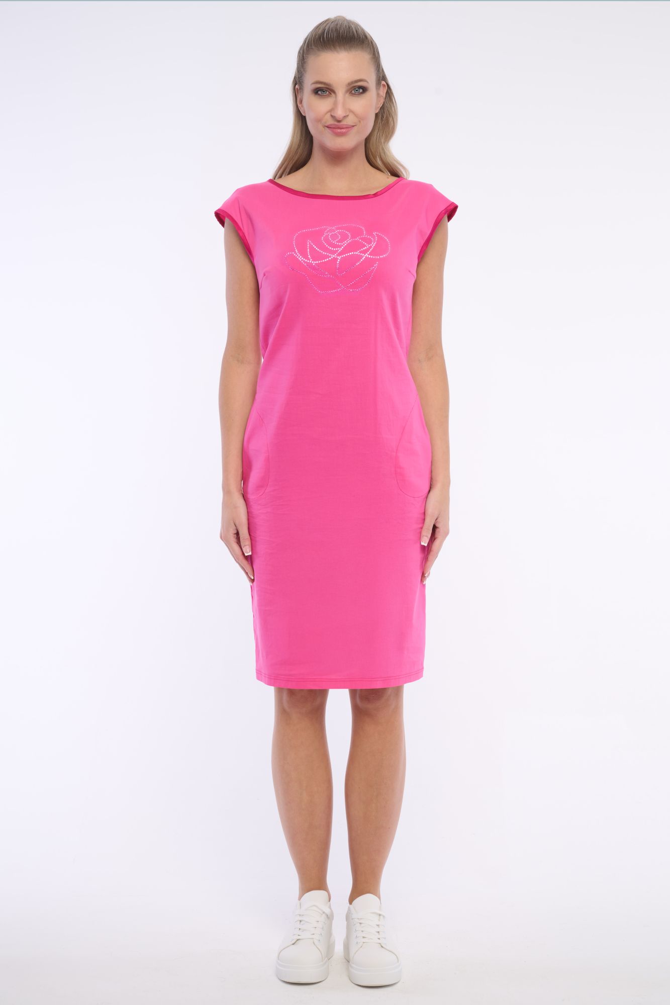 detail 362-616 šaty kr. tubové