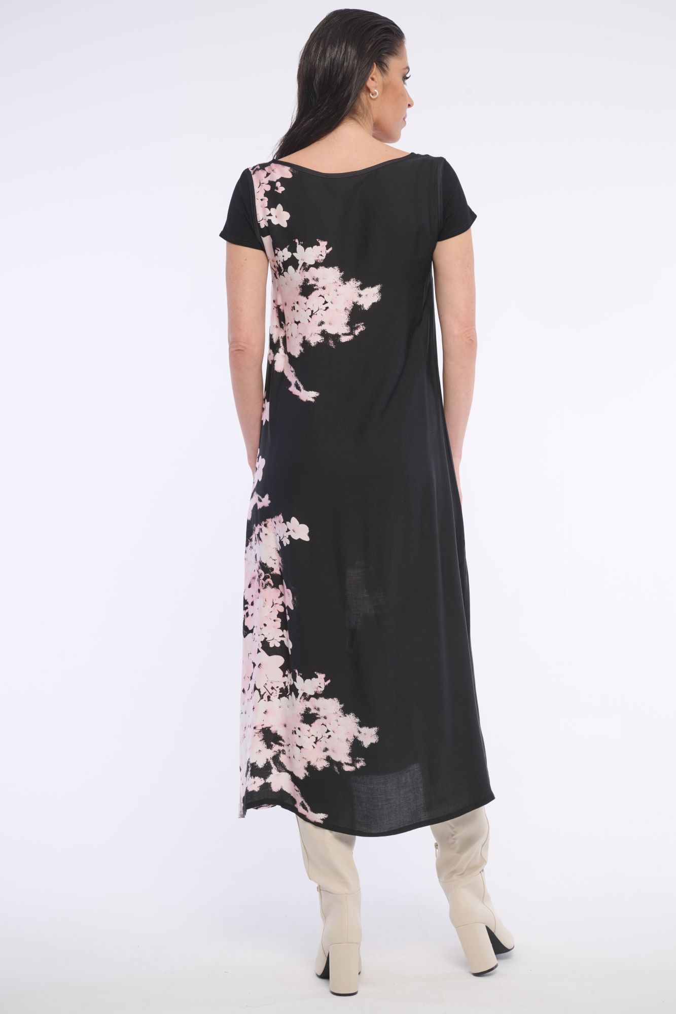 detail 362-619A šaty