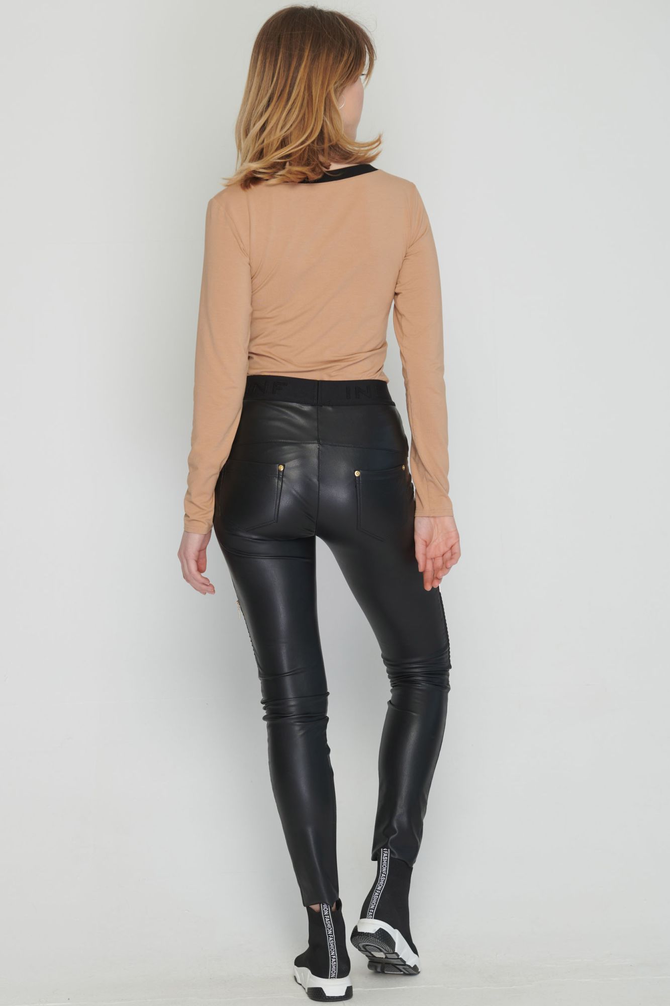 detail 414-684 leginy