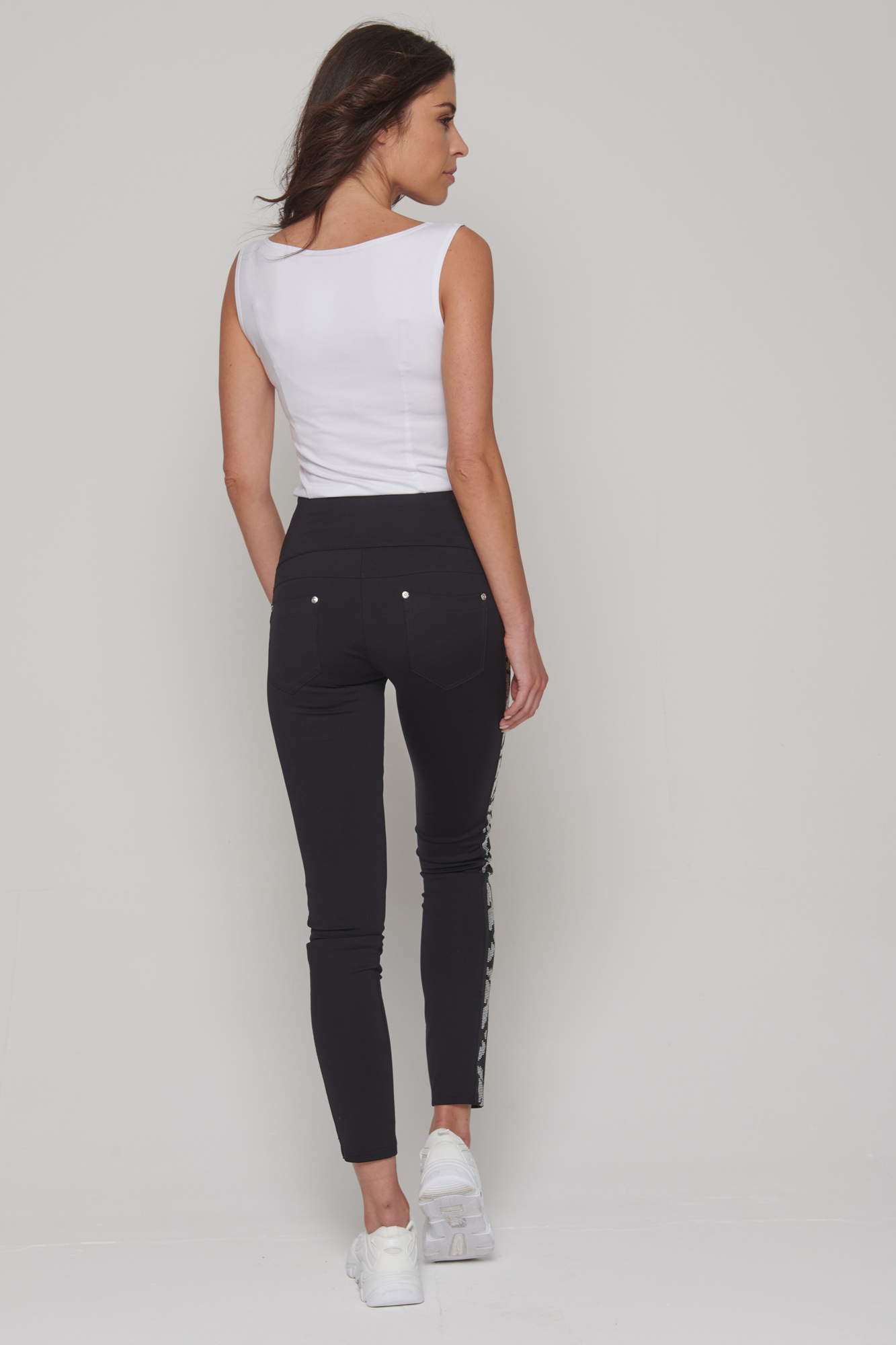 detail 422-694DA leginy