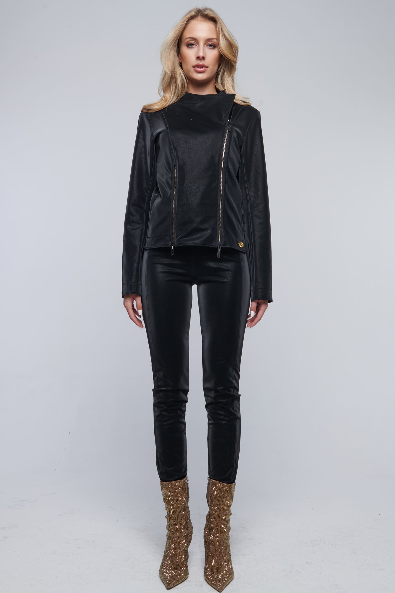 detail 434-737B leginy