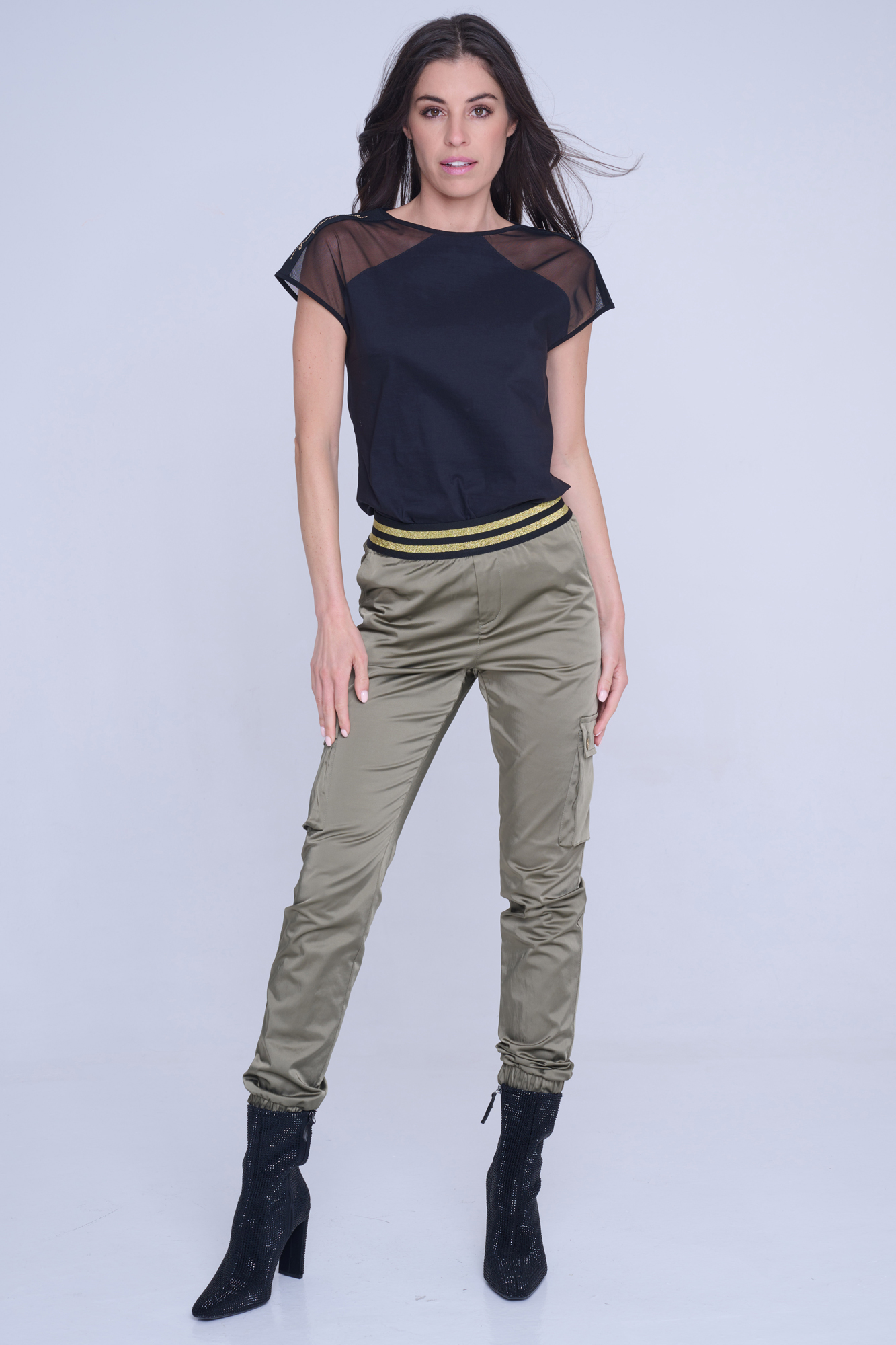 detail 443-751 cargo kalhoty khaki