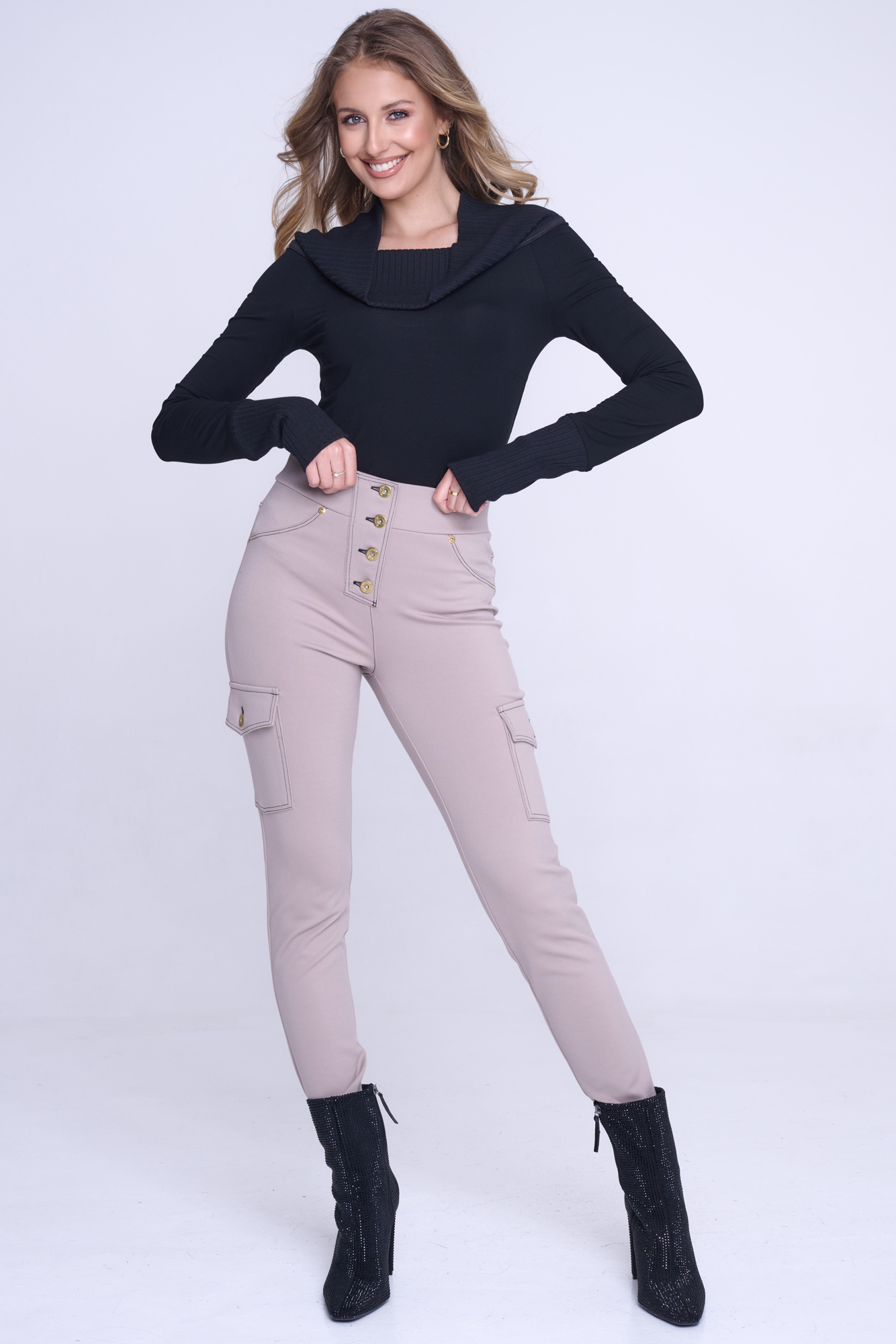 detail 444-763A leginy+cargo kapsy natural