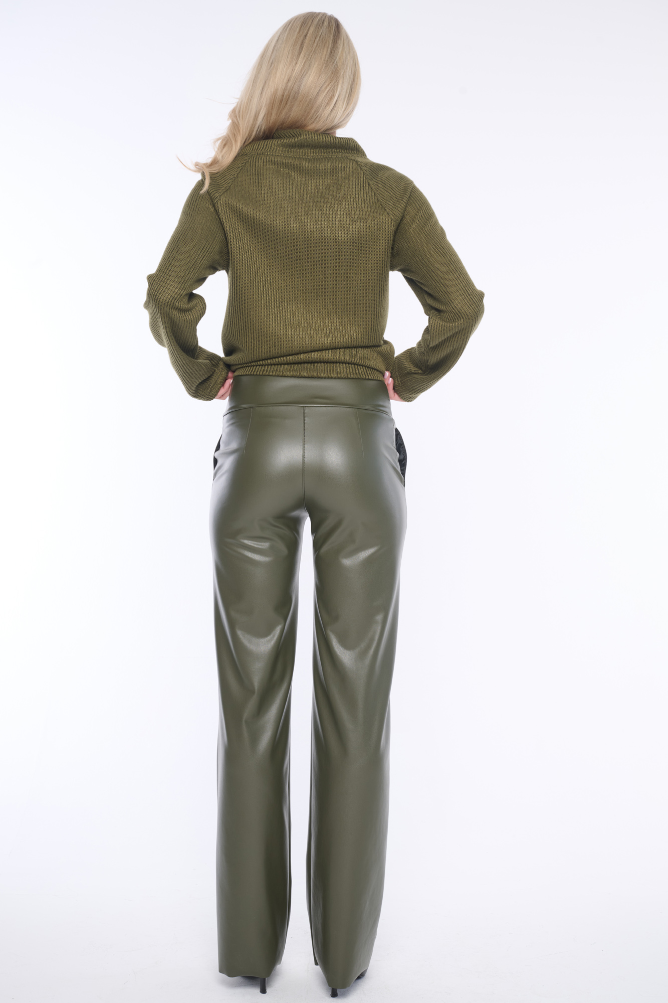 detail 454-789B kalhoty volné