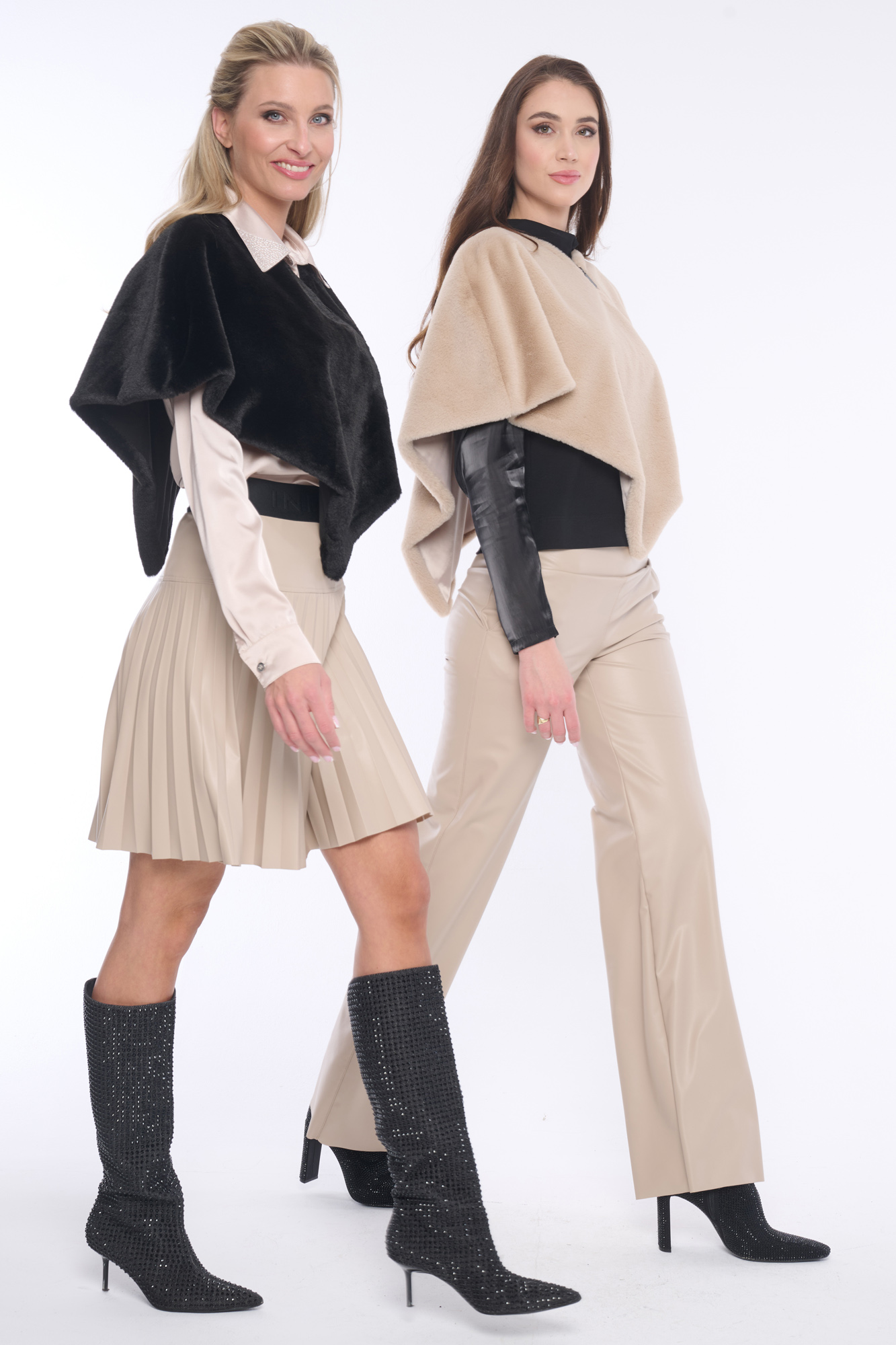 detail 454-789B kalhoty volné