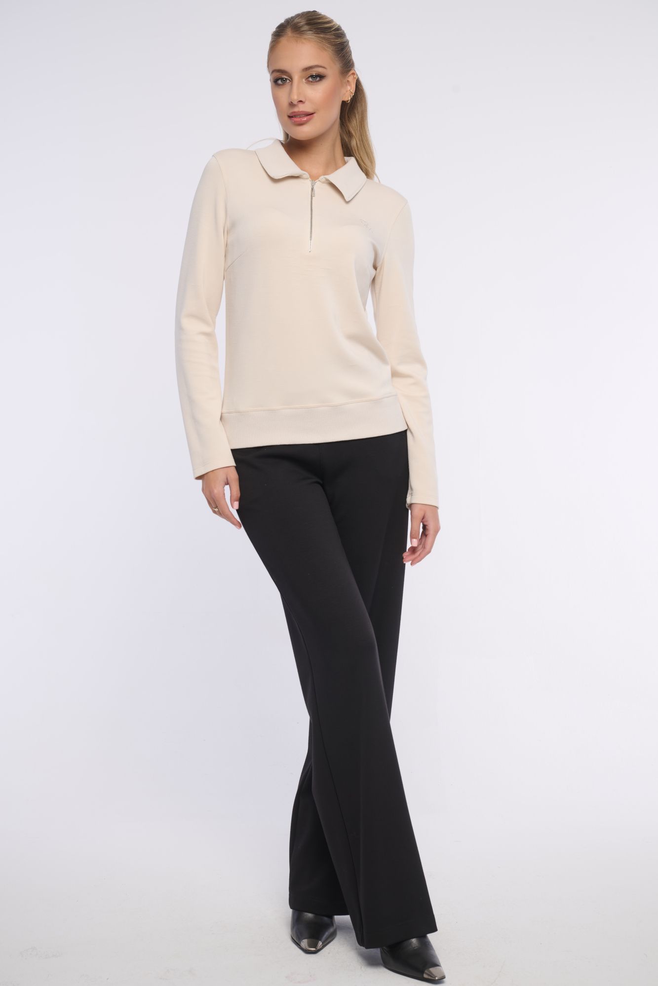 detail 461-796 úpletové kalhoty