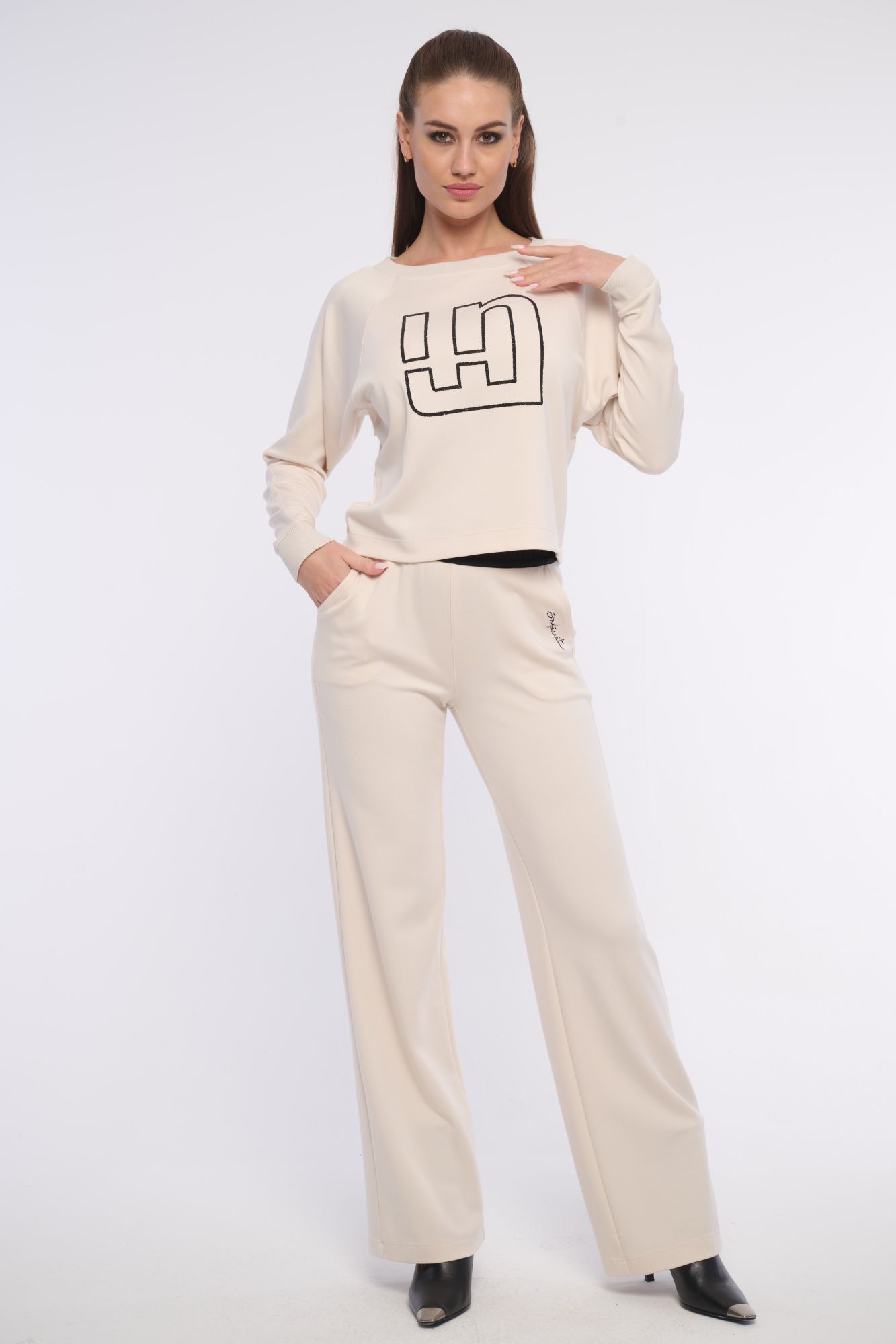 detail 461-796 úpletové kalhoty