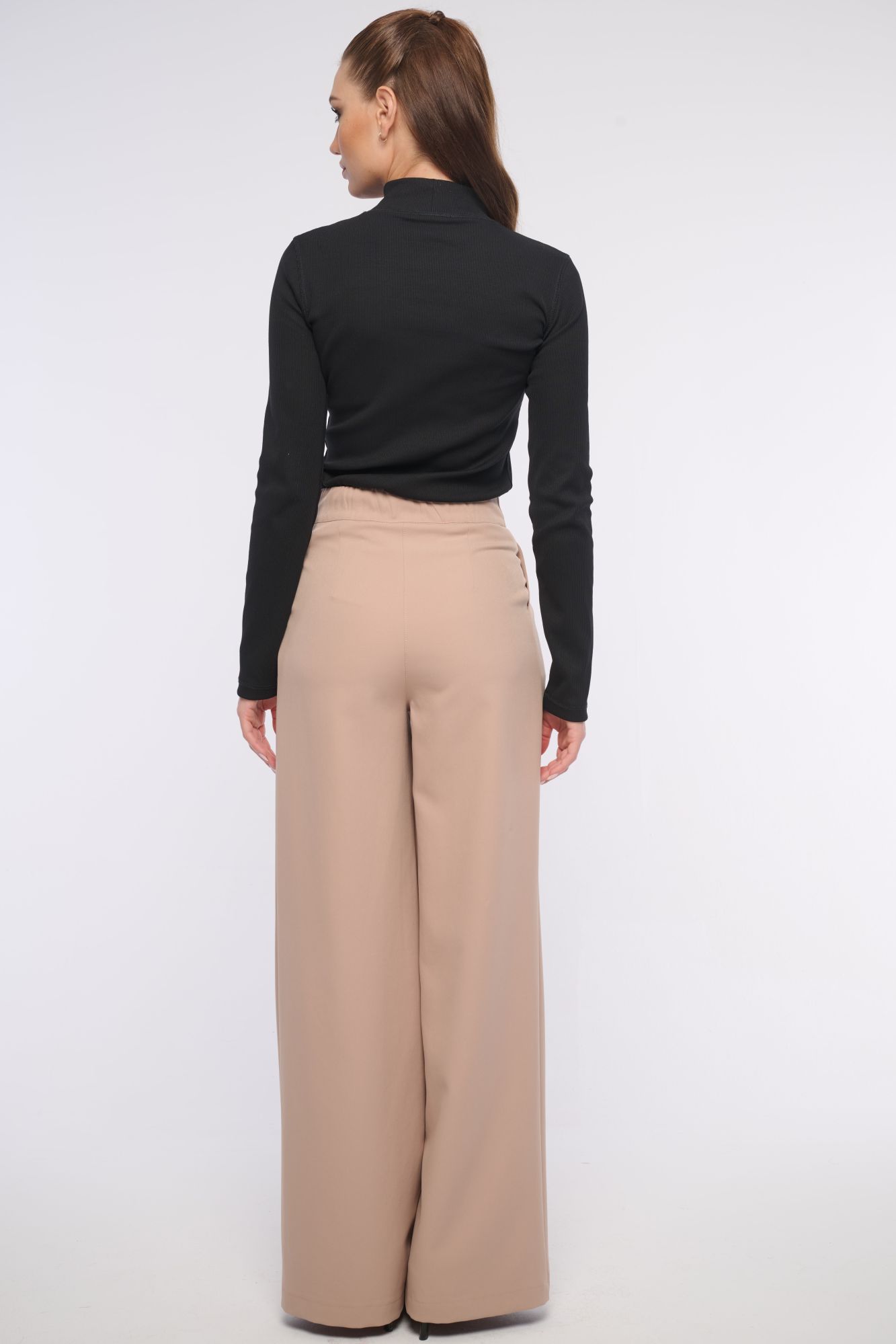 detail 461-799 volné kalhoty