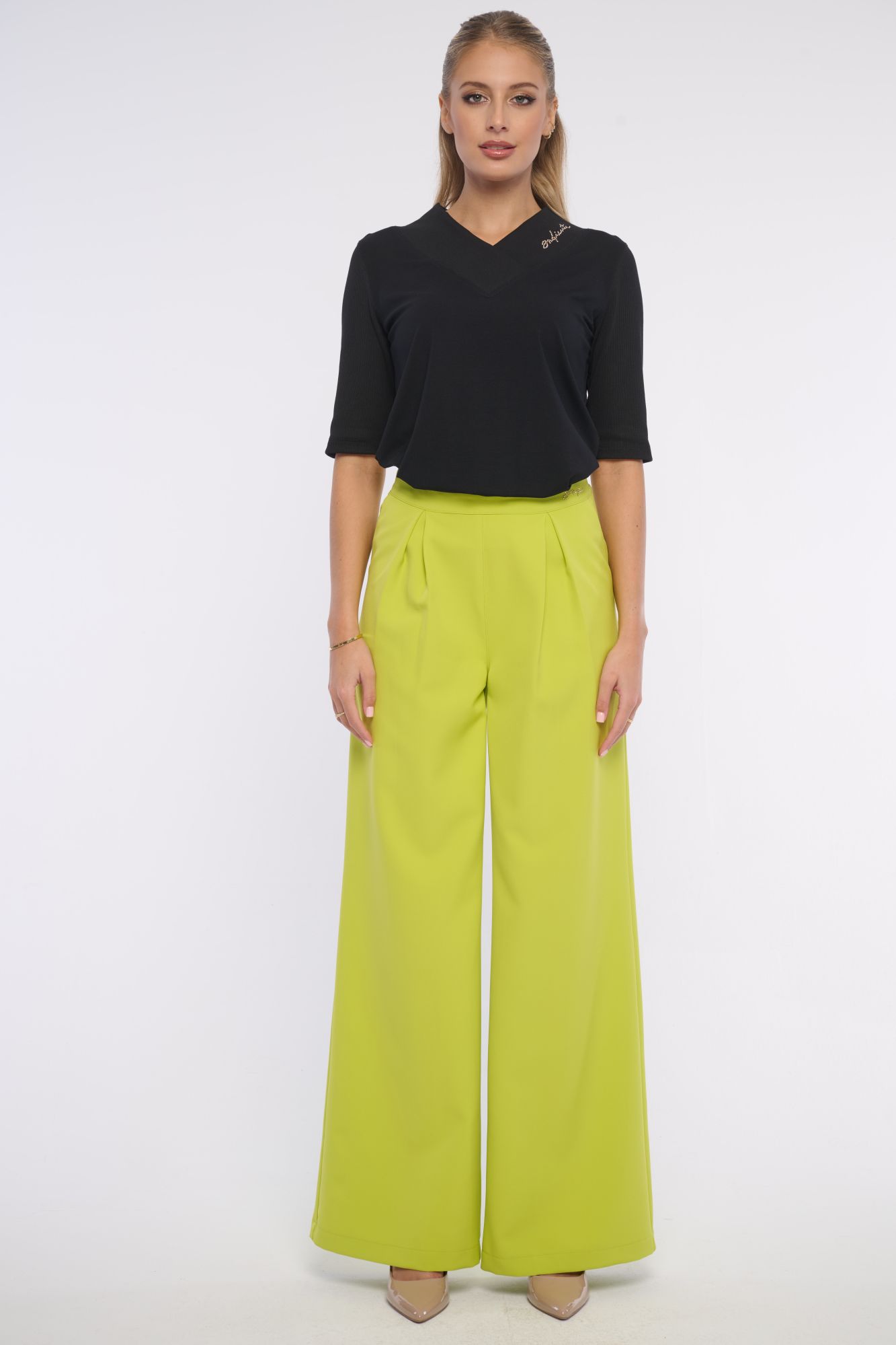 detail 461-799 volné kalhoty