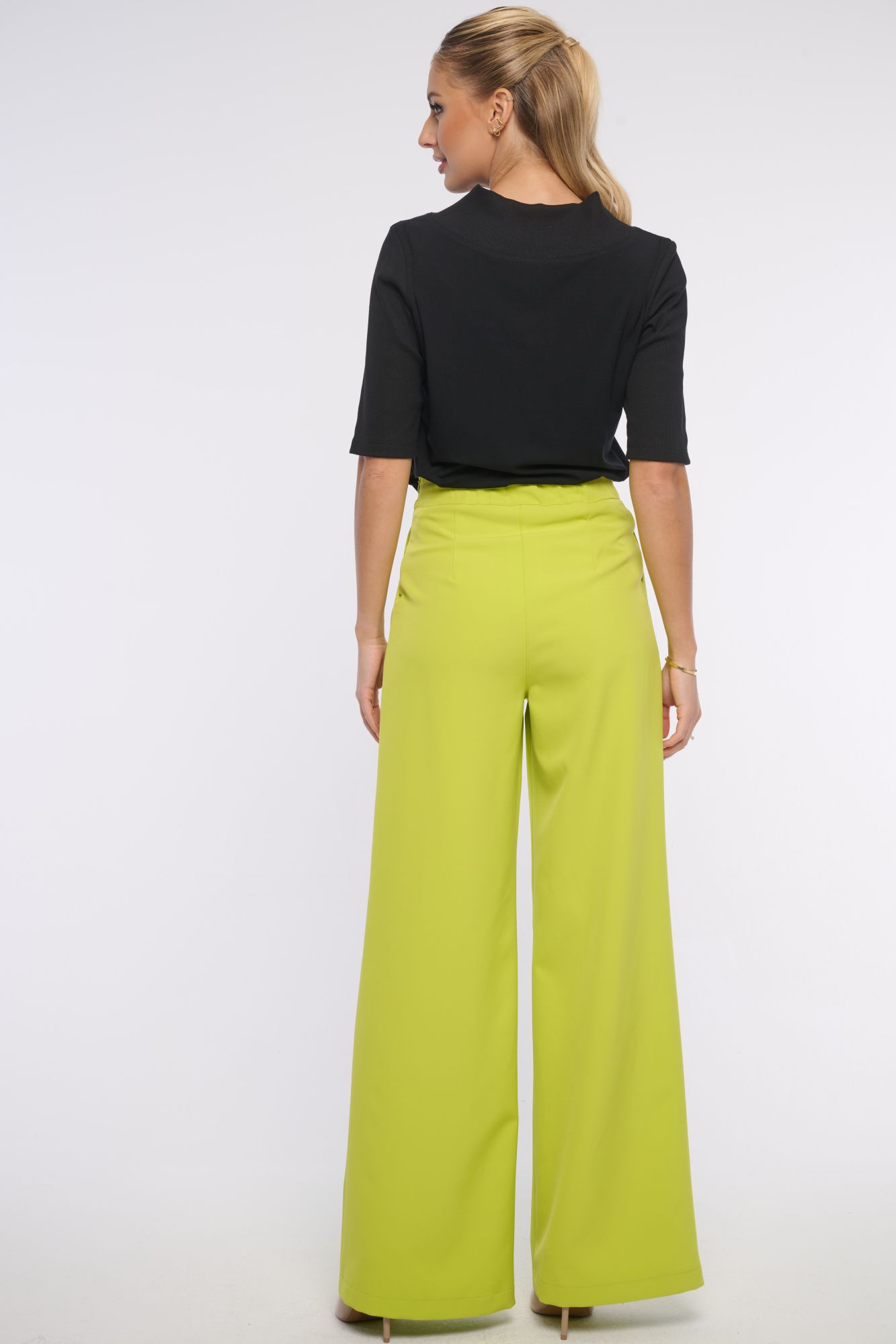 detail 461-799 volné kalhoty