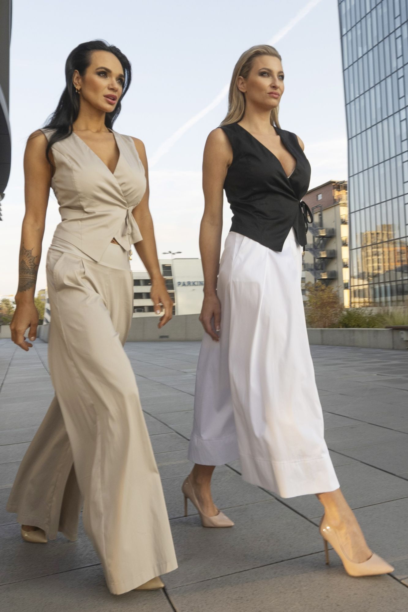 detail 462-806 kalhotová sukně