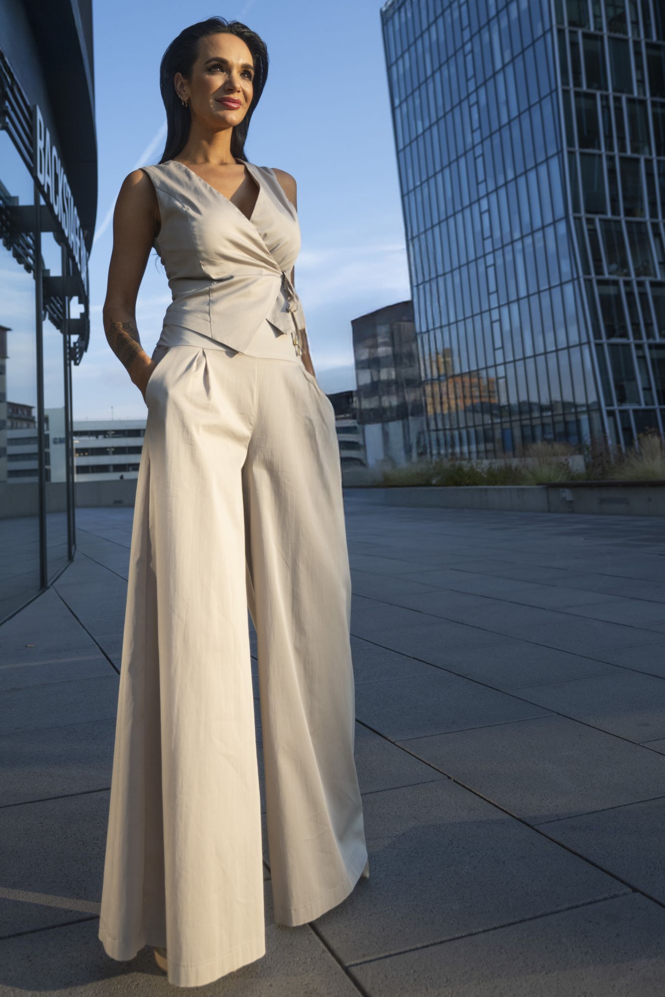 detail 462-806 kalhotová sukně