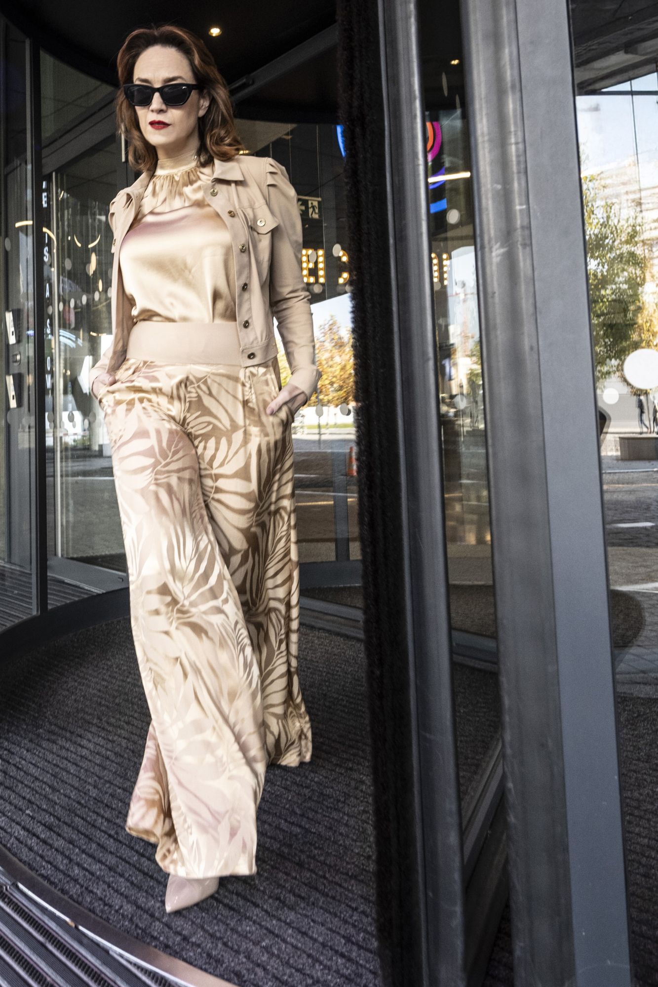 detail 462-806 kalhotová sukně