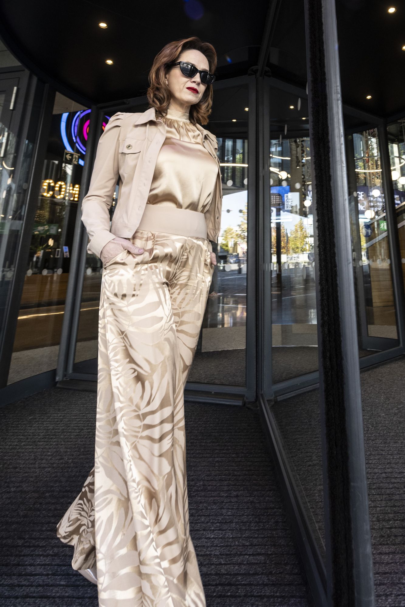 detail 462-806 kalhotová sukně