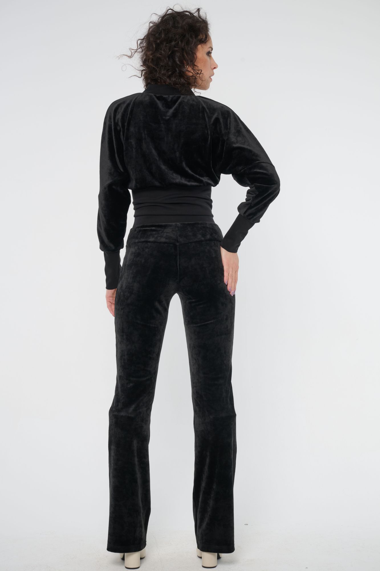 detail 463-809 kalhoty samet