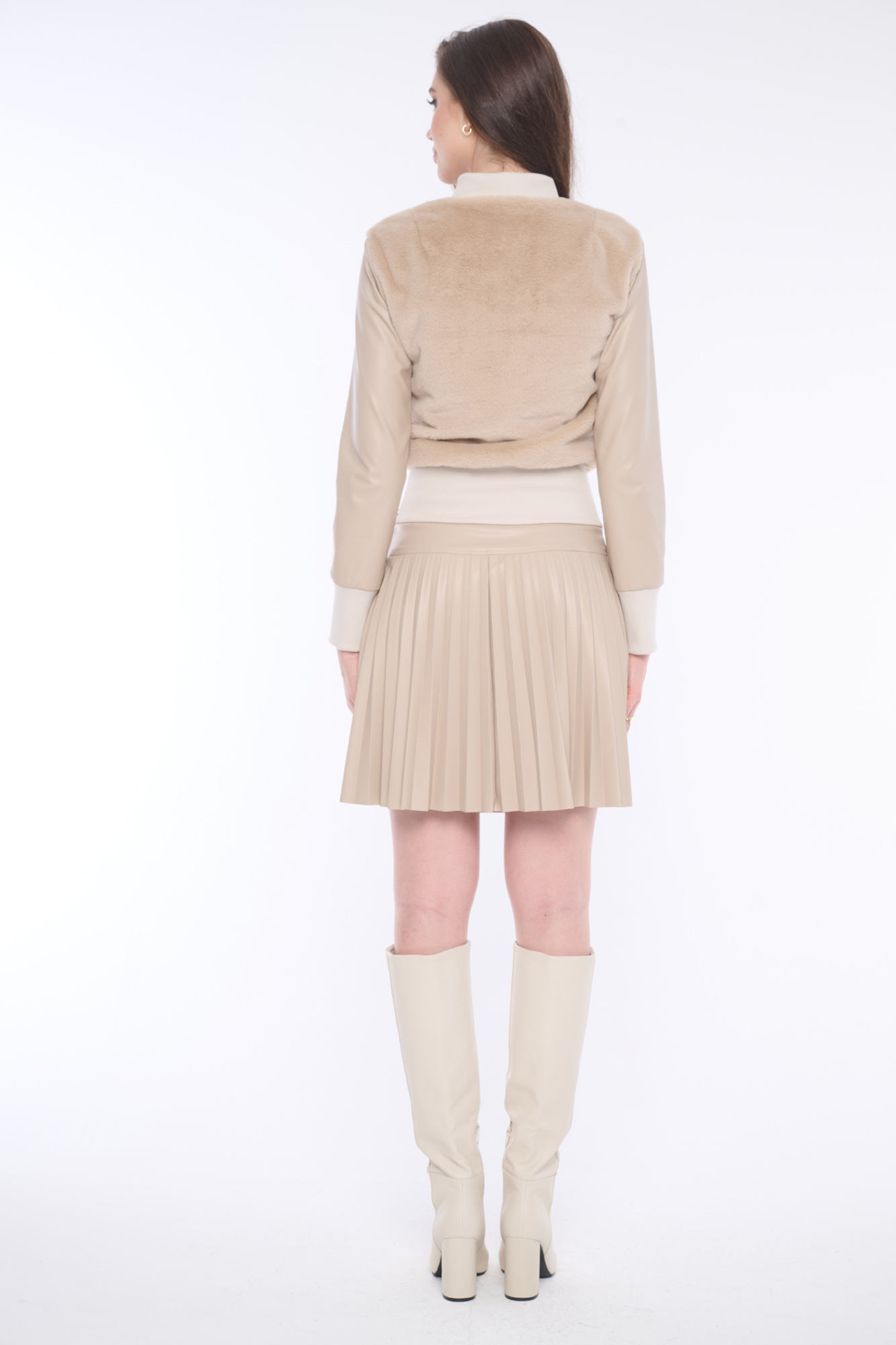 detail 554-477 bomber