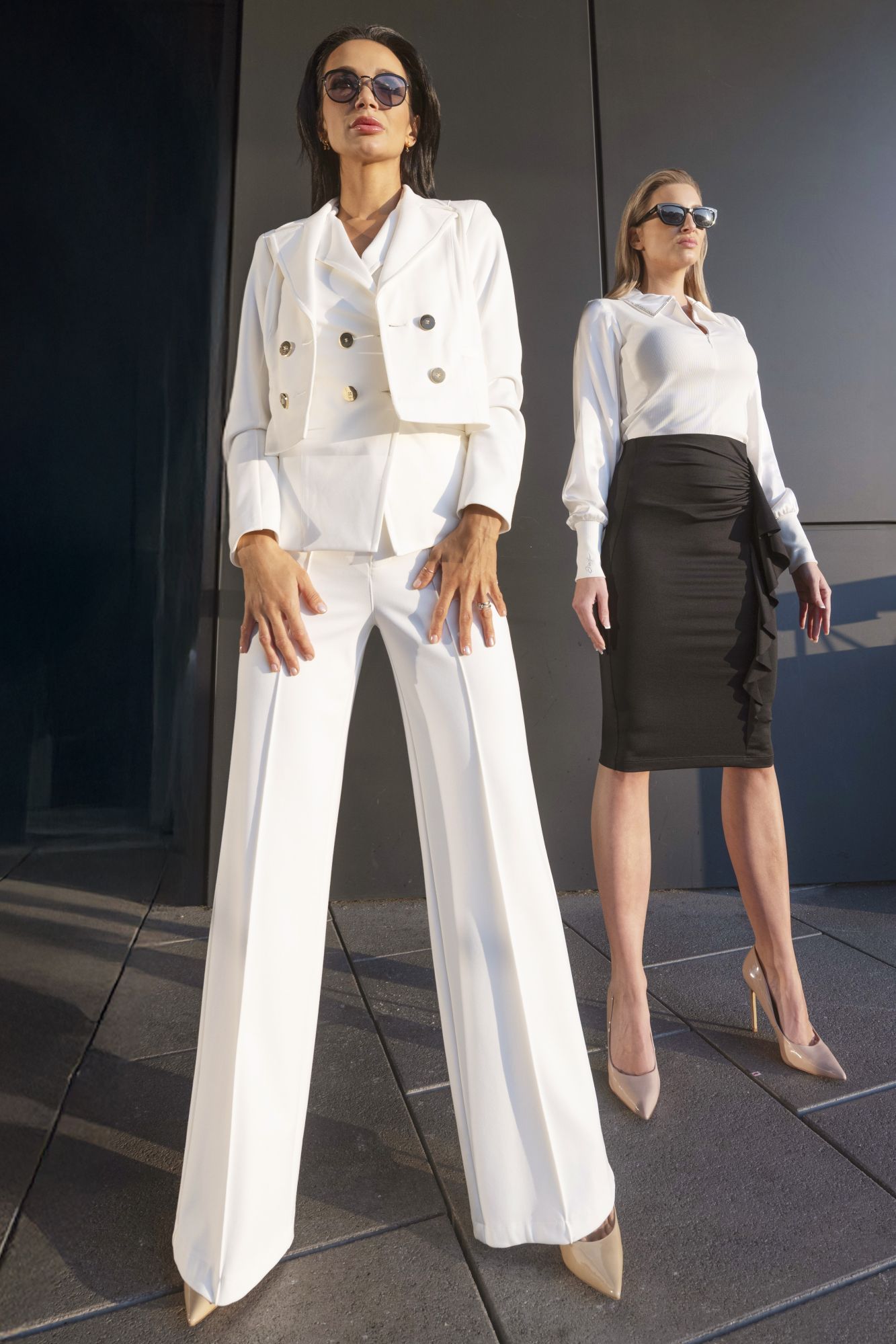 detail 561-480 krátké sako