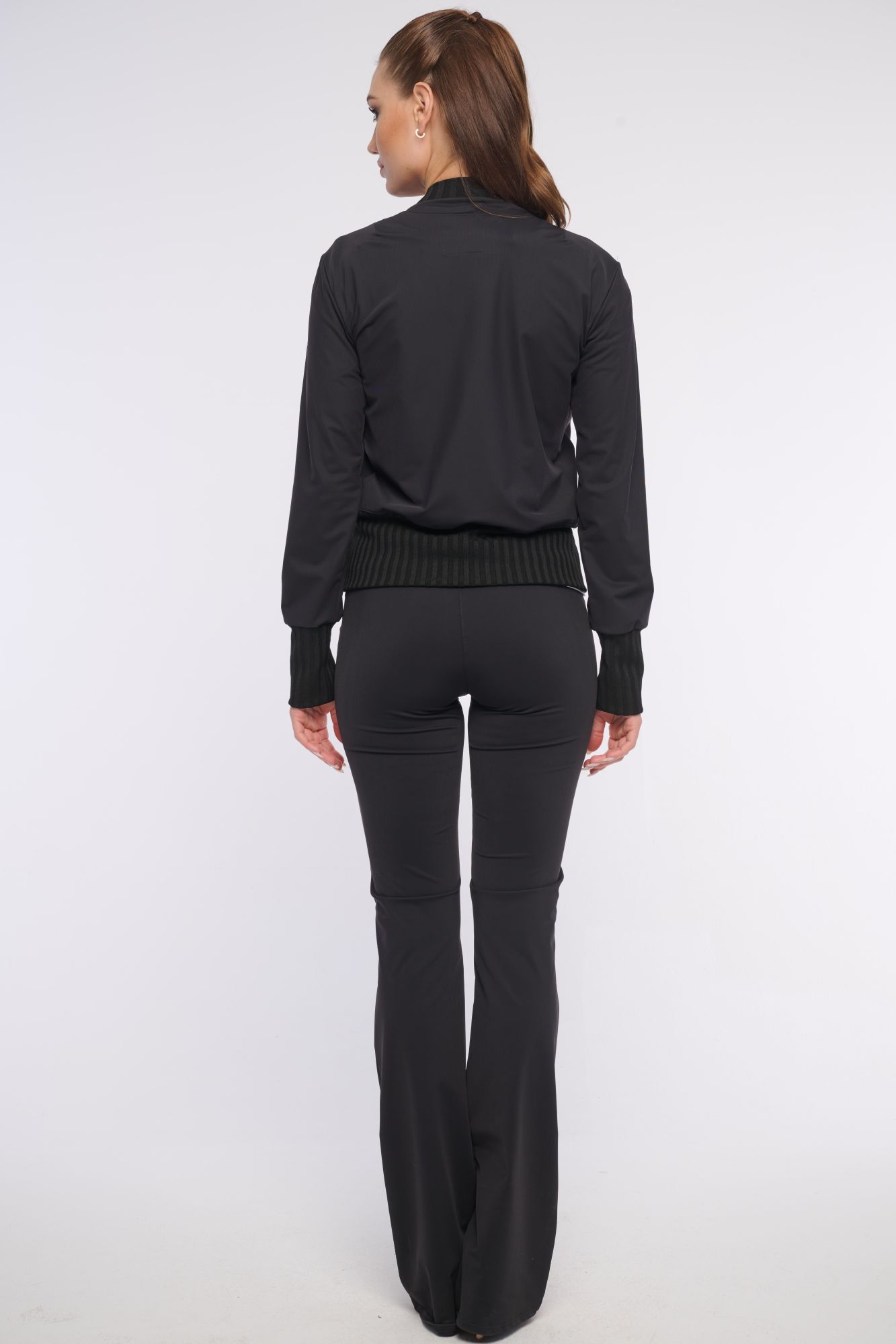 detail 561-481 bomber úpletový