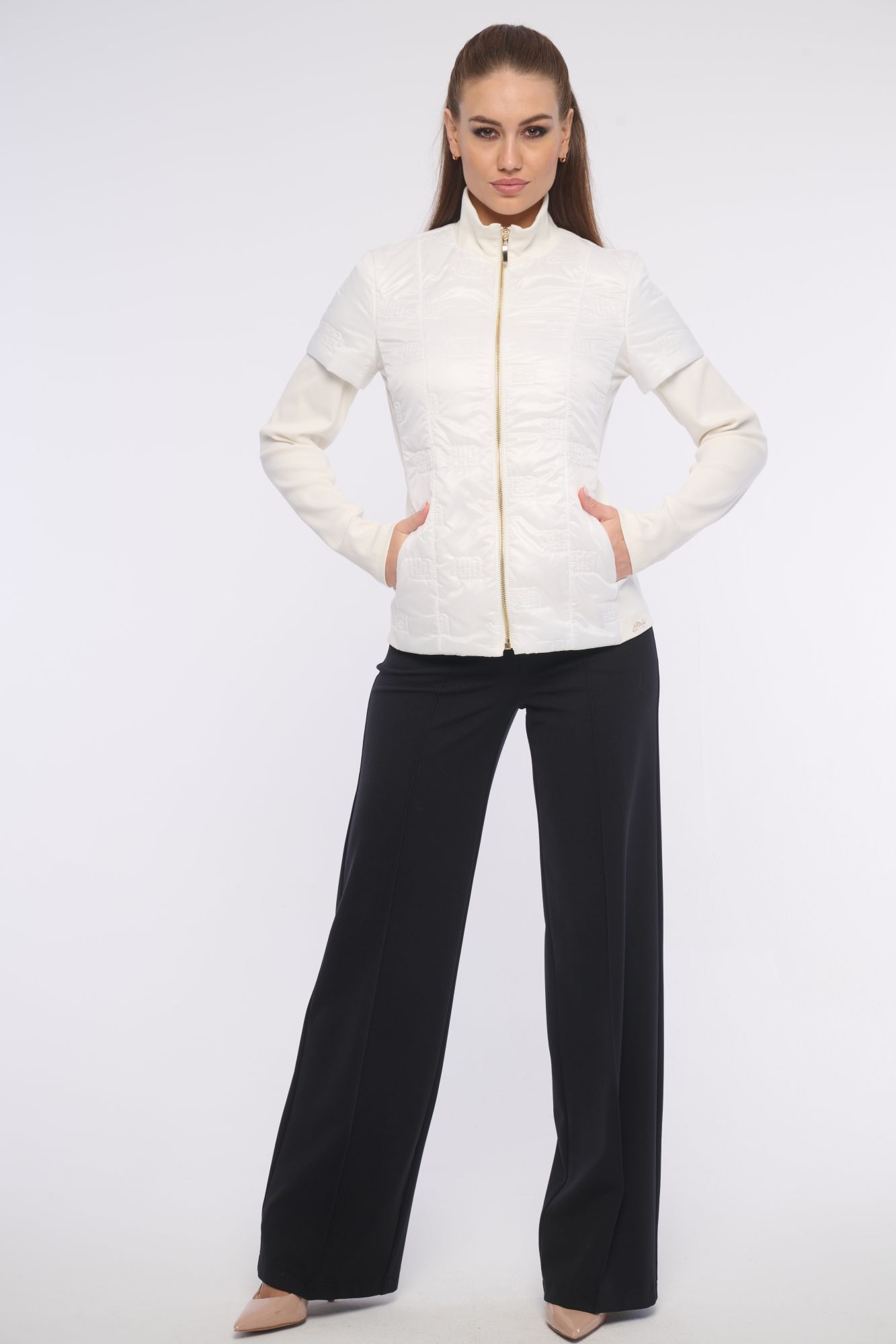 detail 561-484 bundička