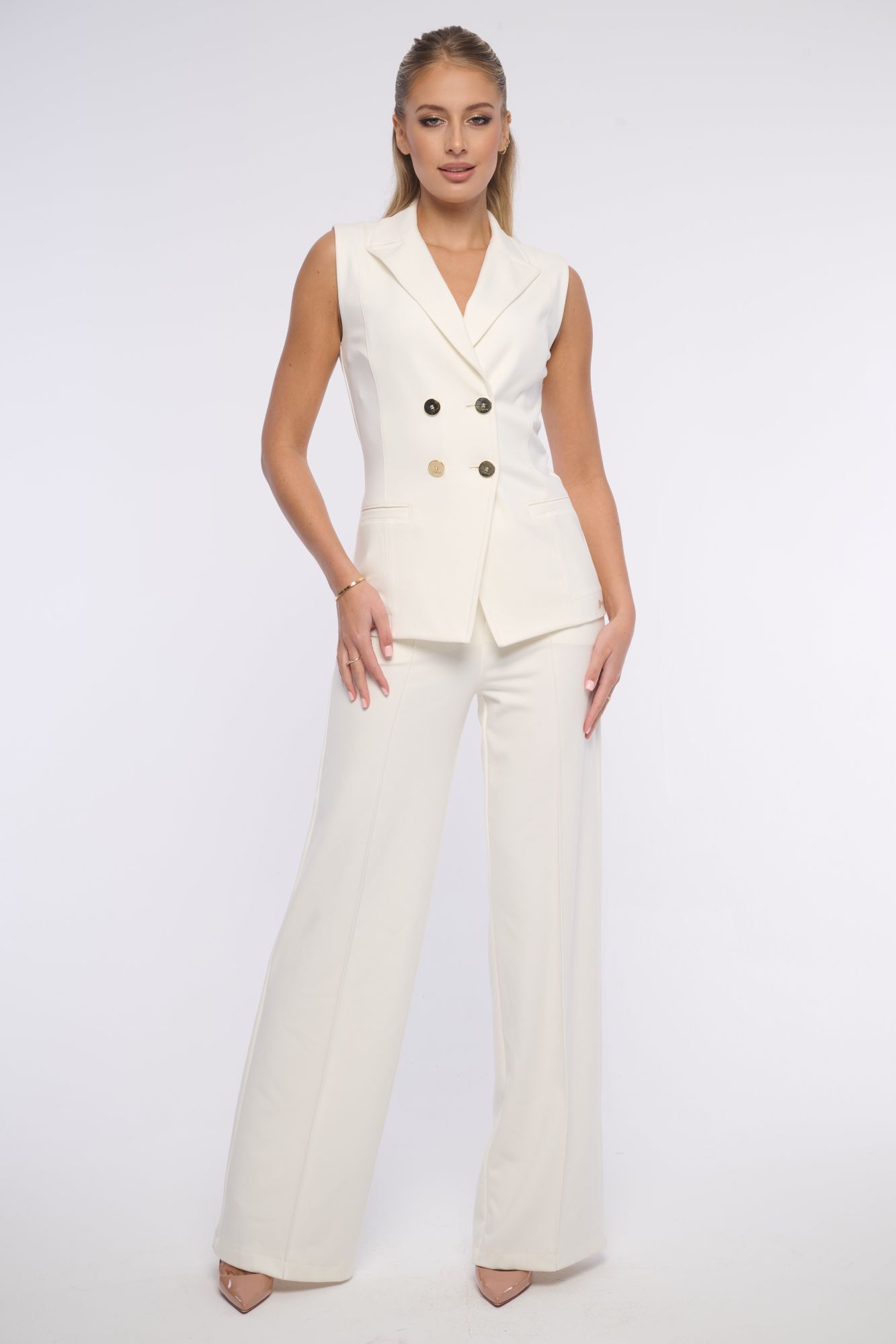 detail 561-486 vesta s klopou