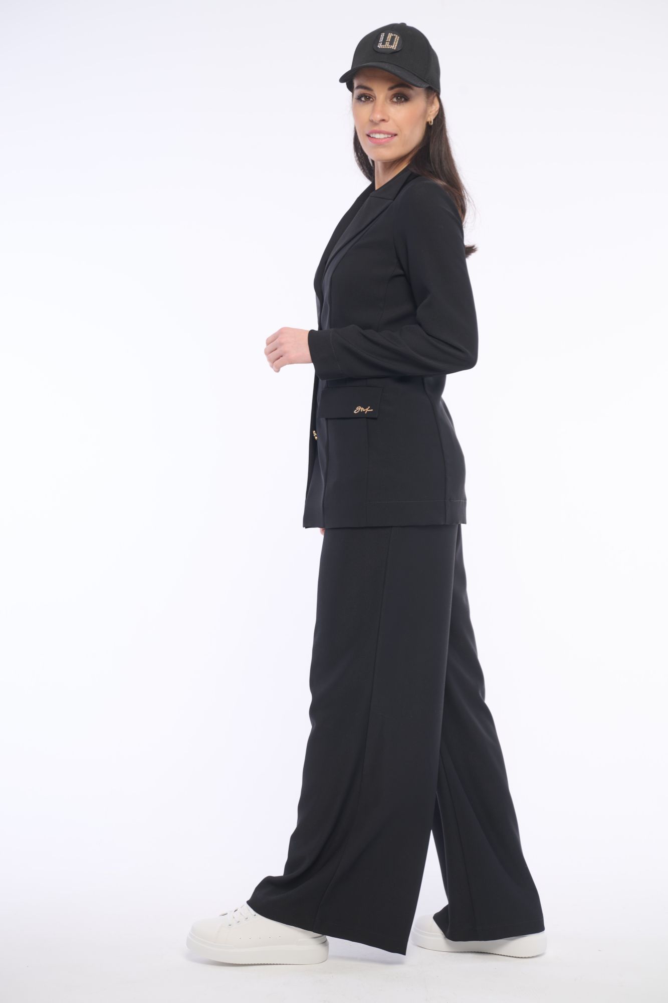 detail 562-491 sako lehké