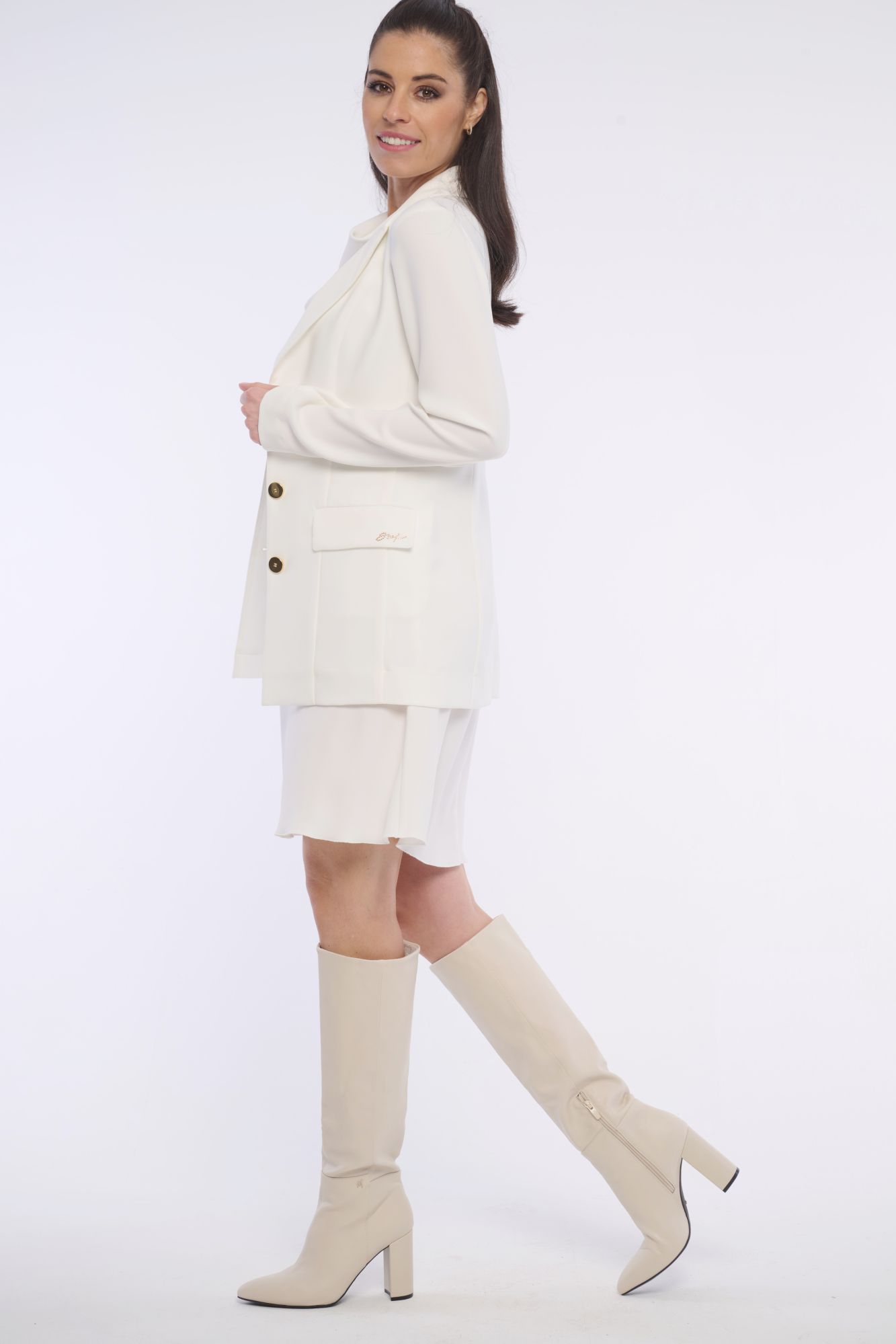 detail 562-491 sako lehké