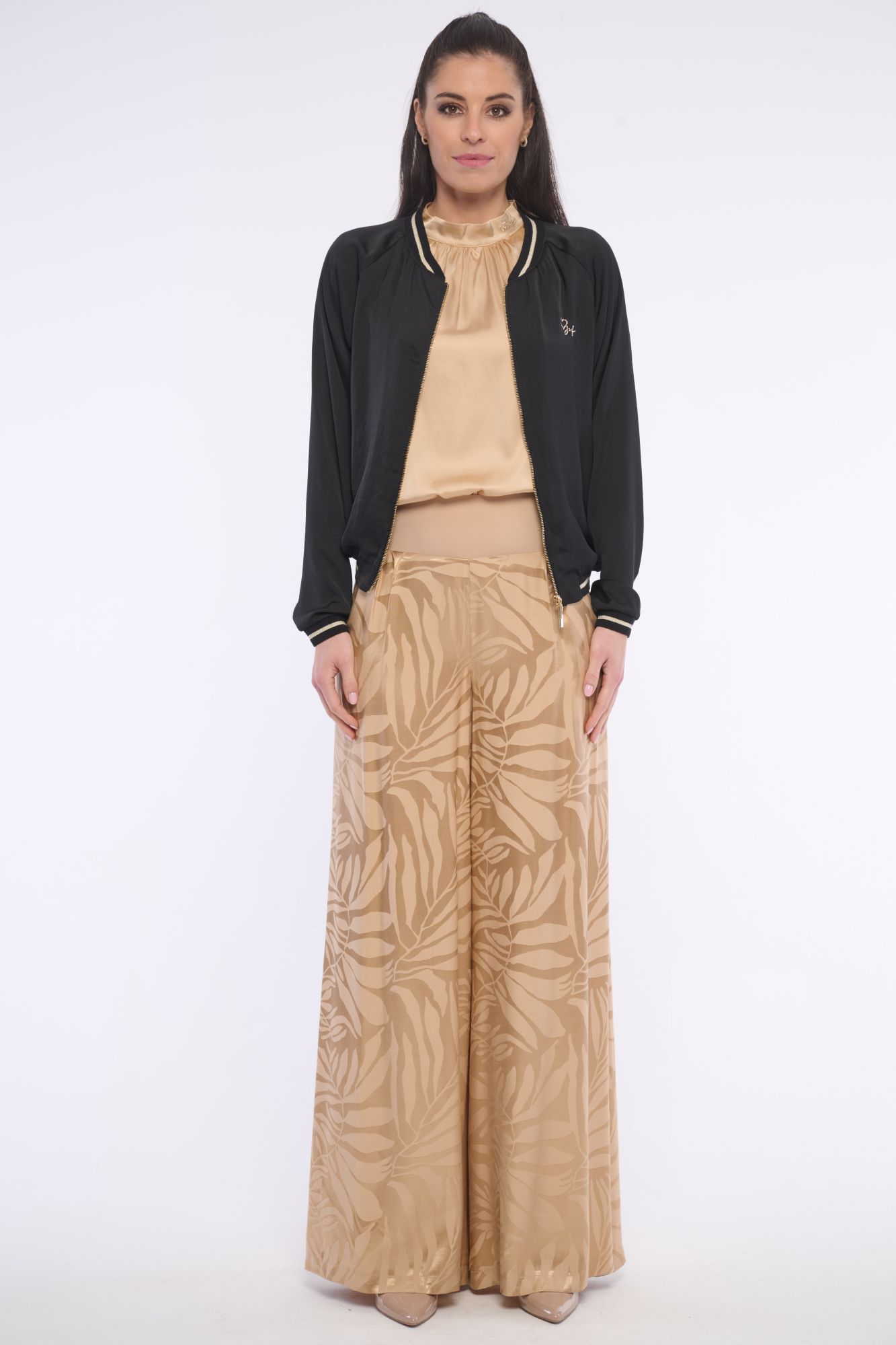 detail 562-493 lehký bomber