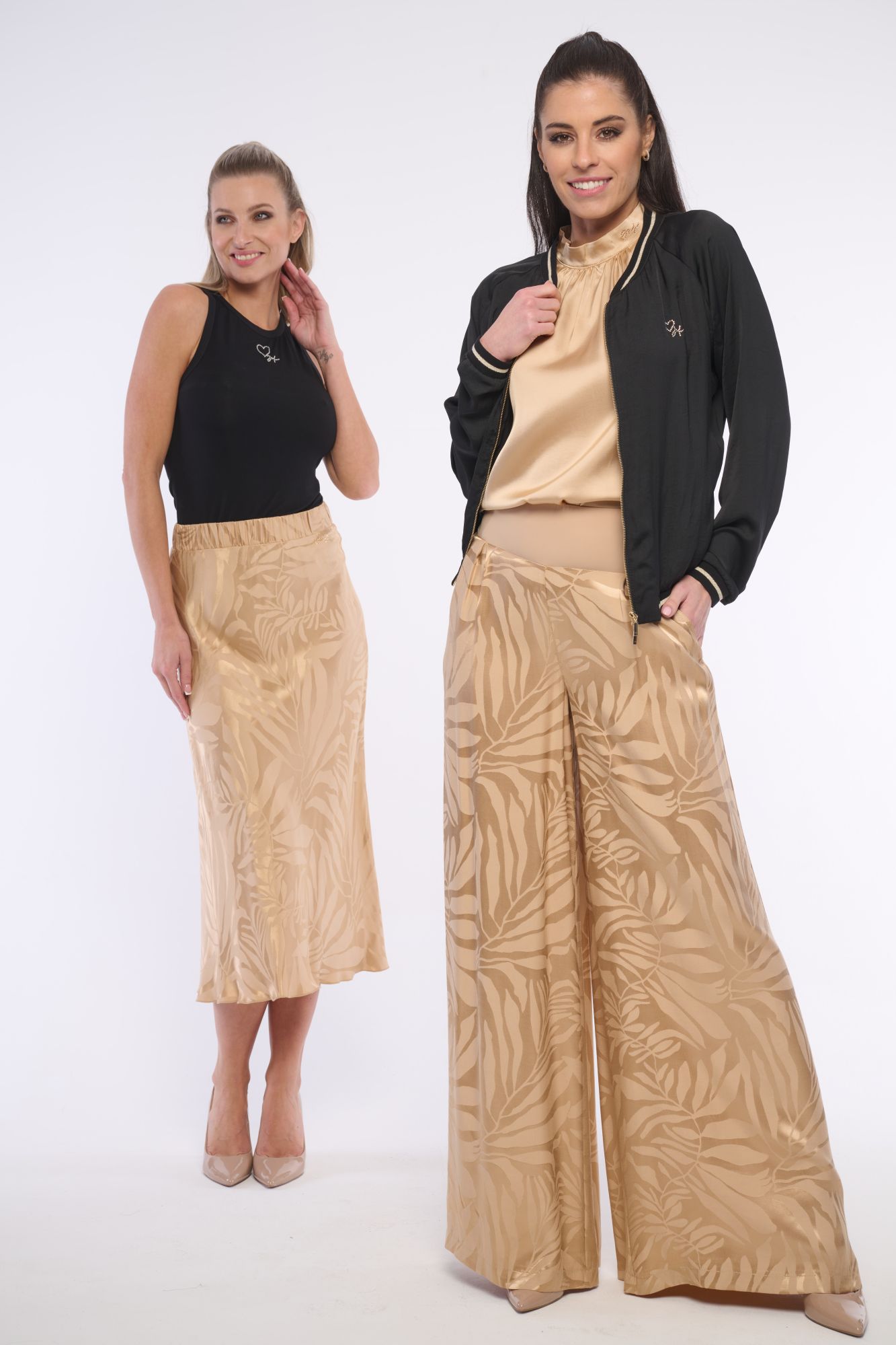 detail 562-493 lehký bomber