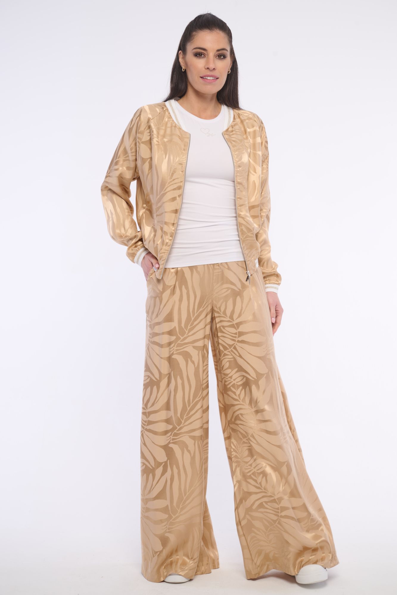 detail 562-493 lehký bomber