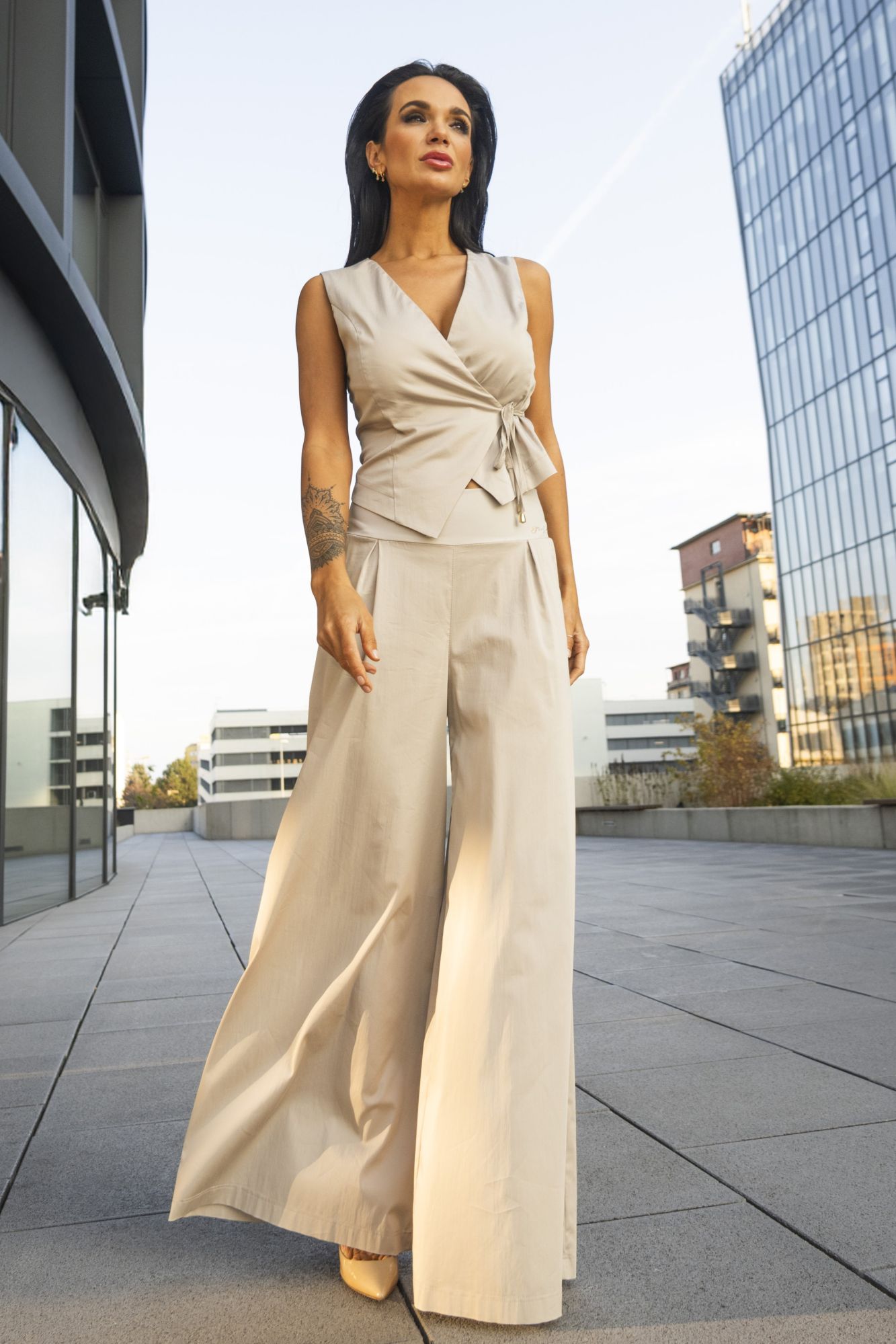 detail 562-494 vesta