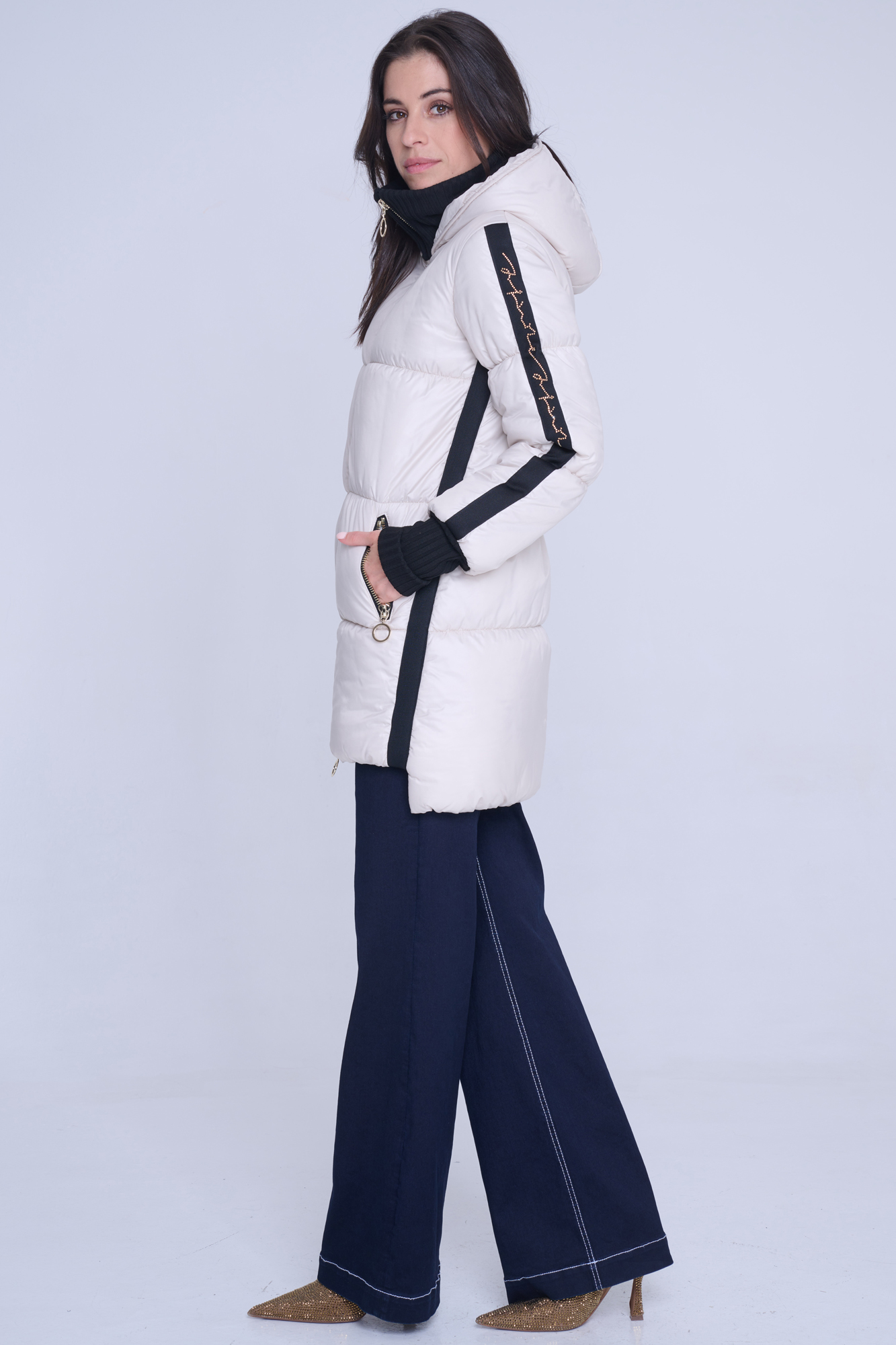 detail 643-260 bunda