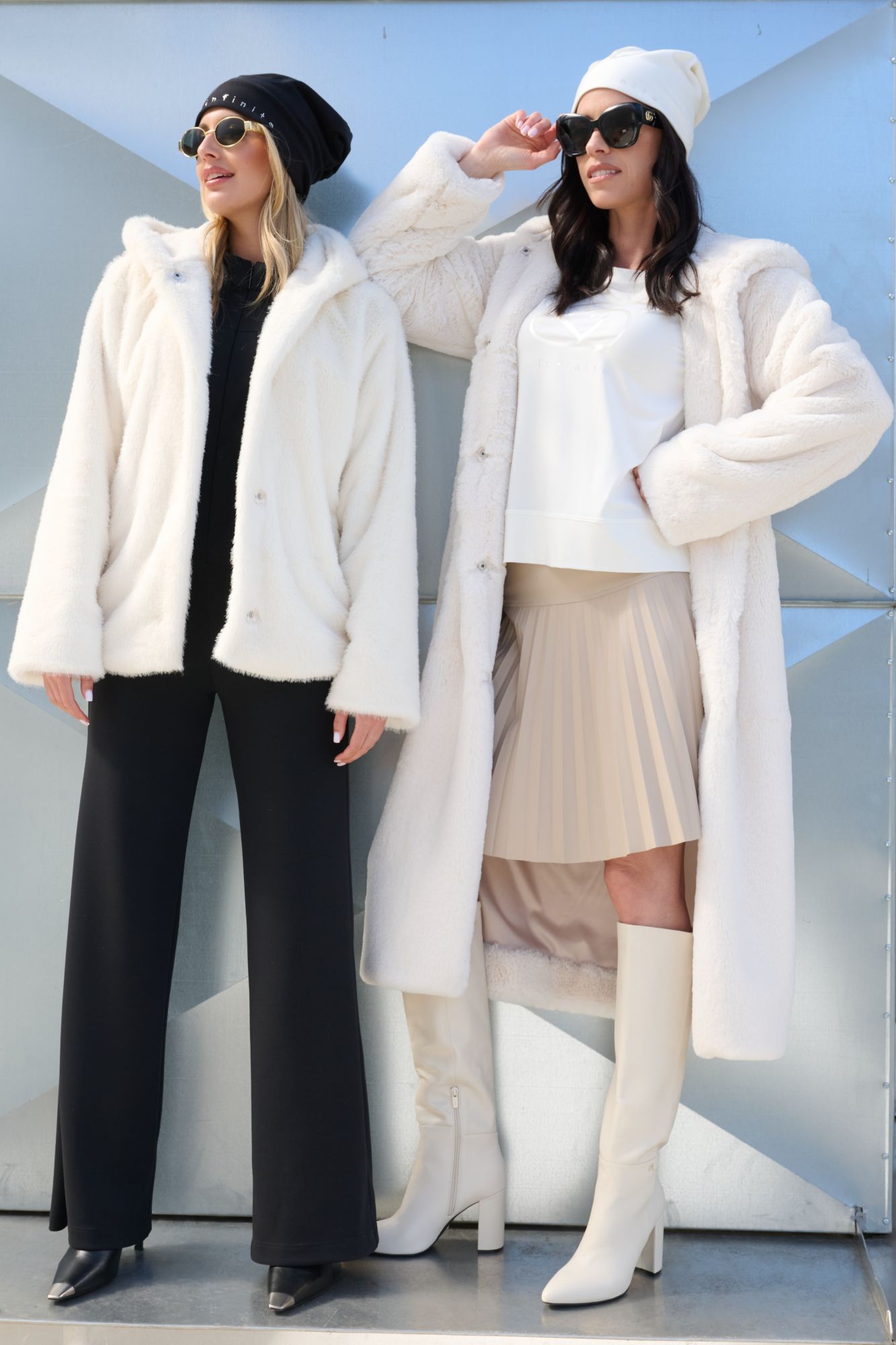 detail 654-281D kožíšek s kapucí