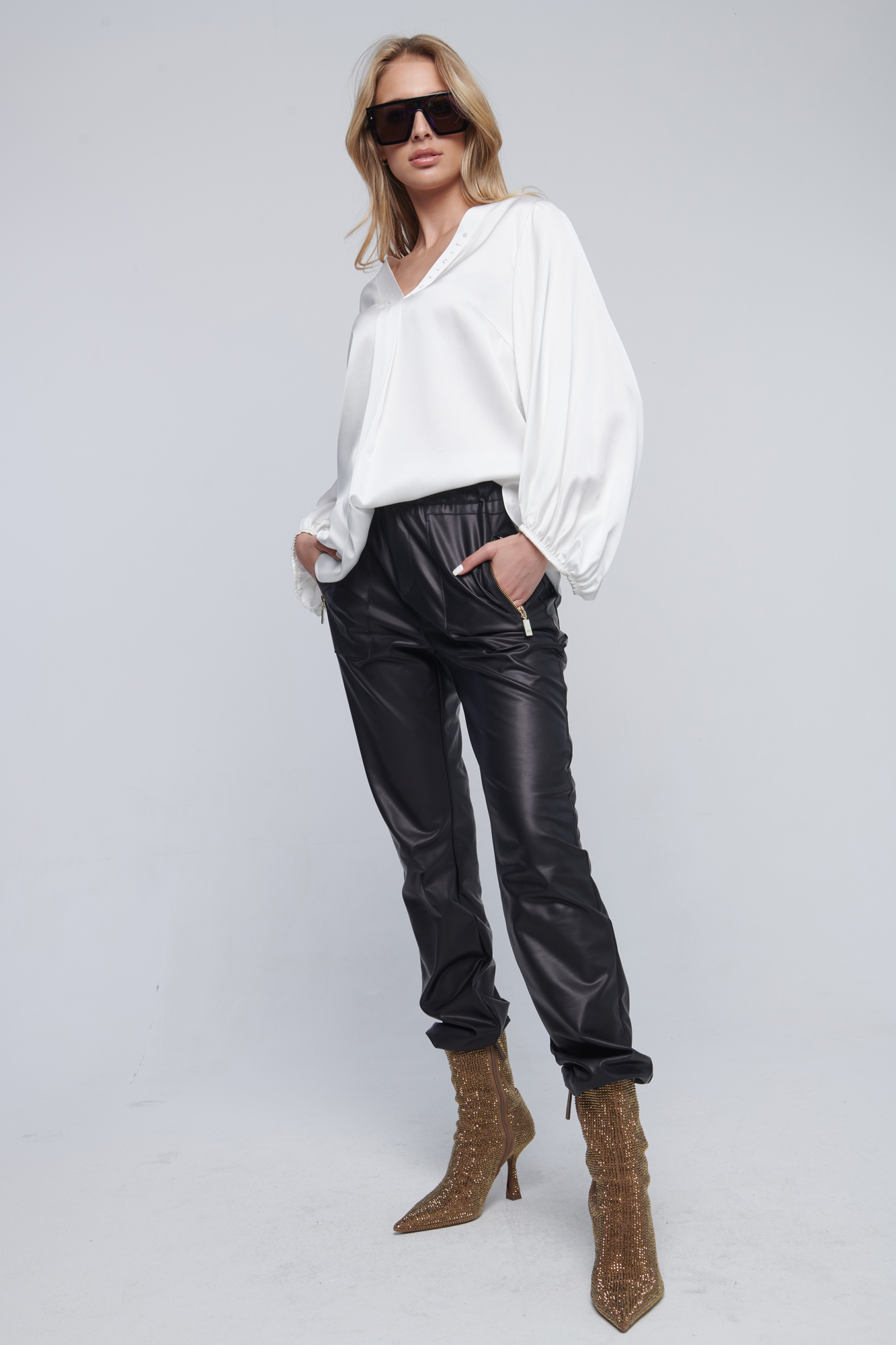 detail 733-107 halenka