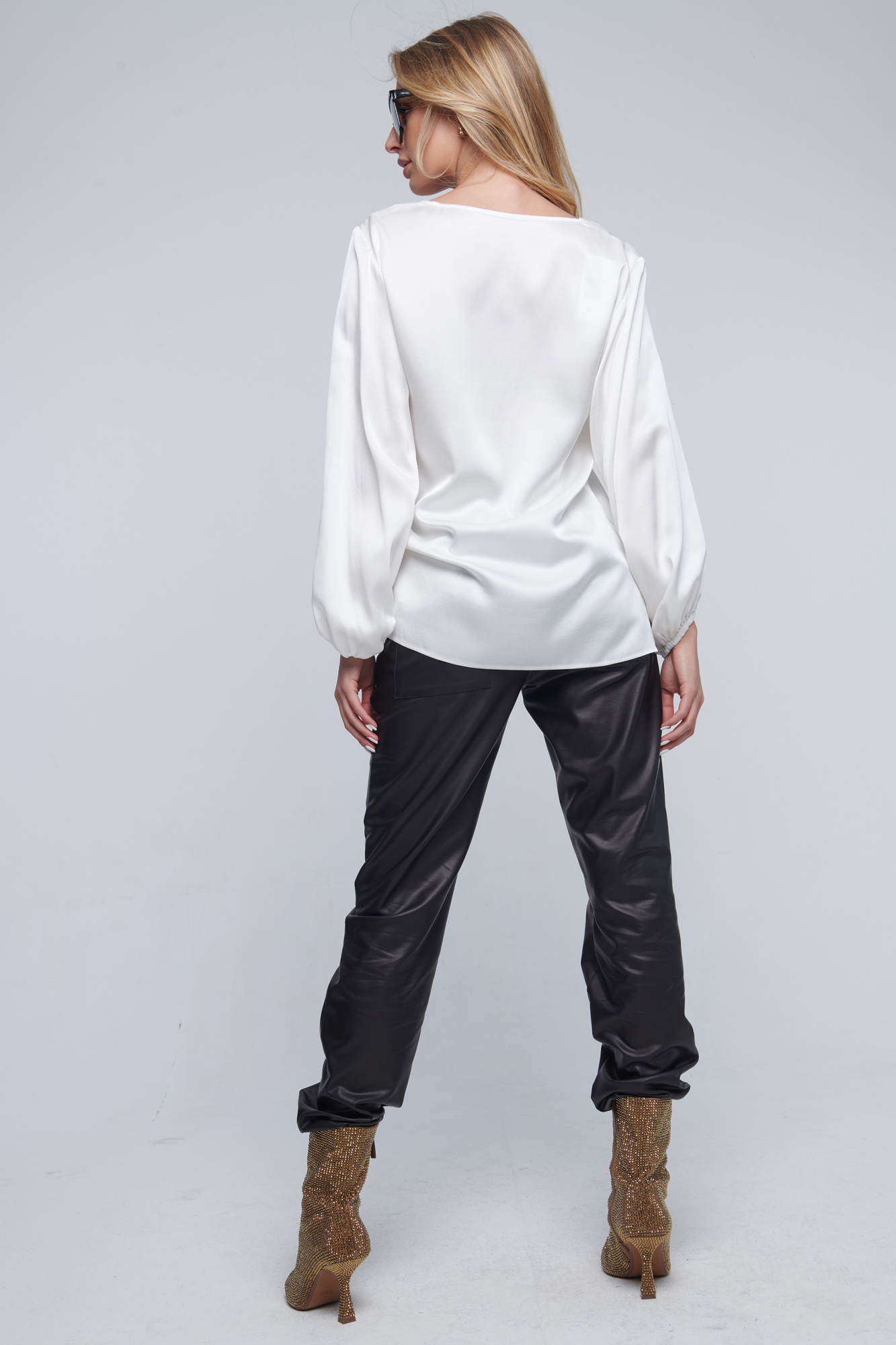 detail 733-107 halenka
