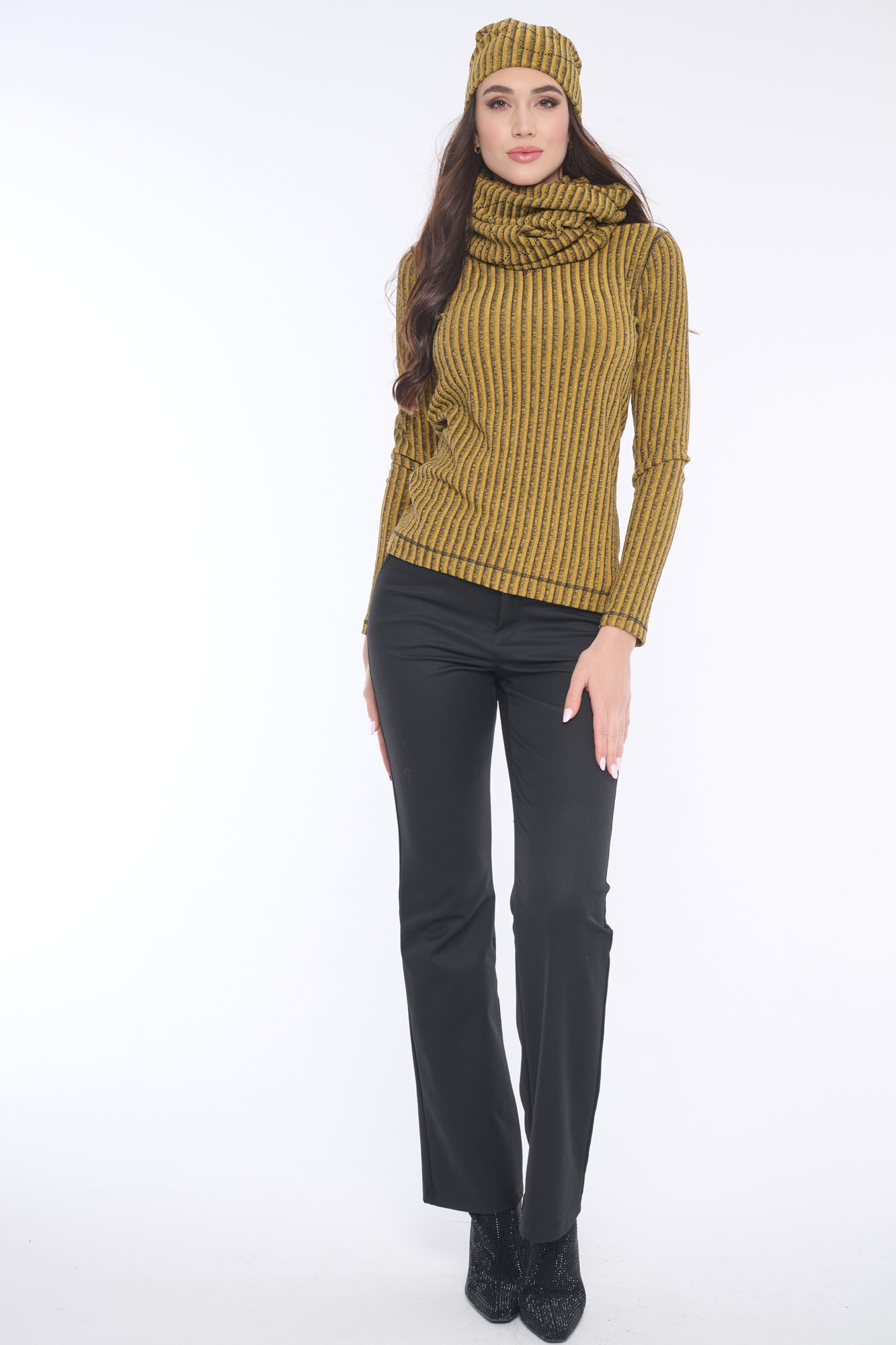 detail 954-142 nákrčník žebro